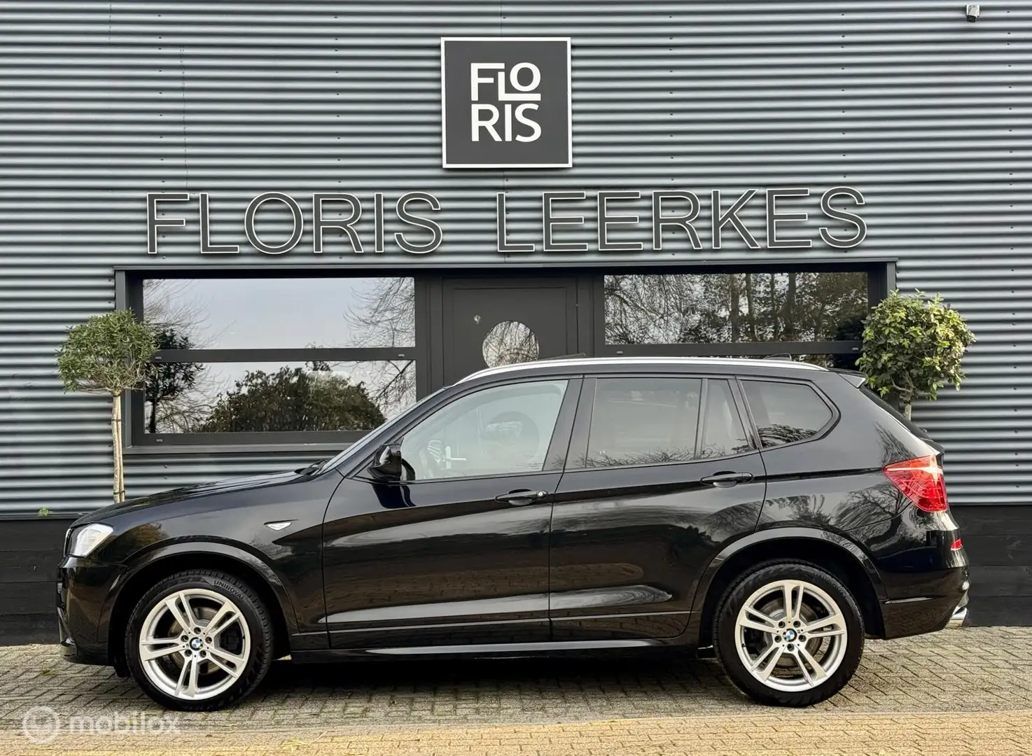 BMW X3 xDrive35i| M Sport | Pano | Zwart Leer | Head Up | Zwart - 2
