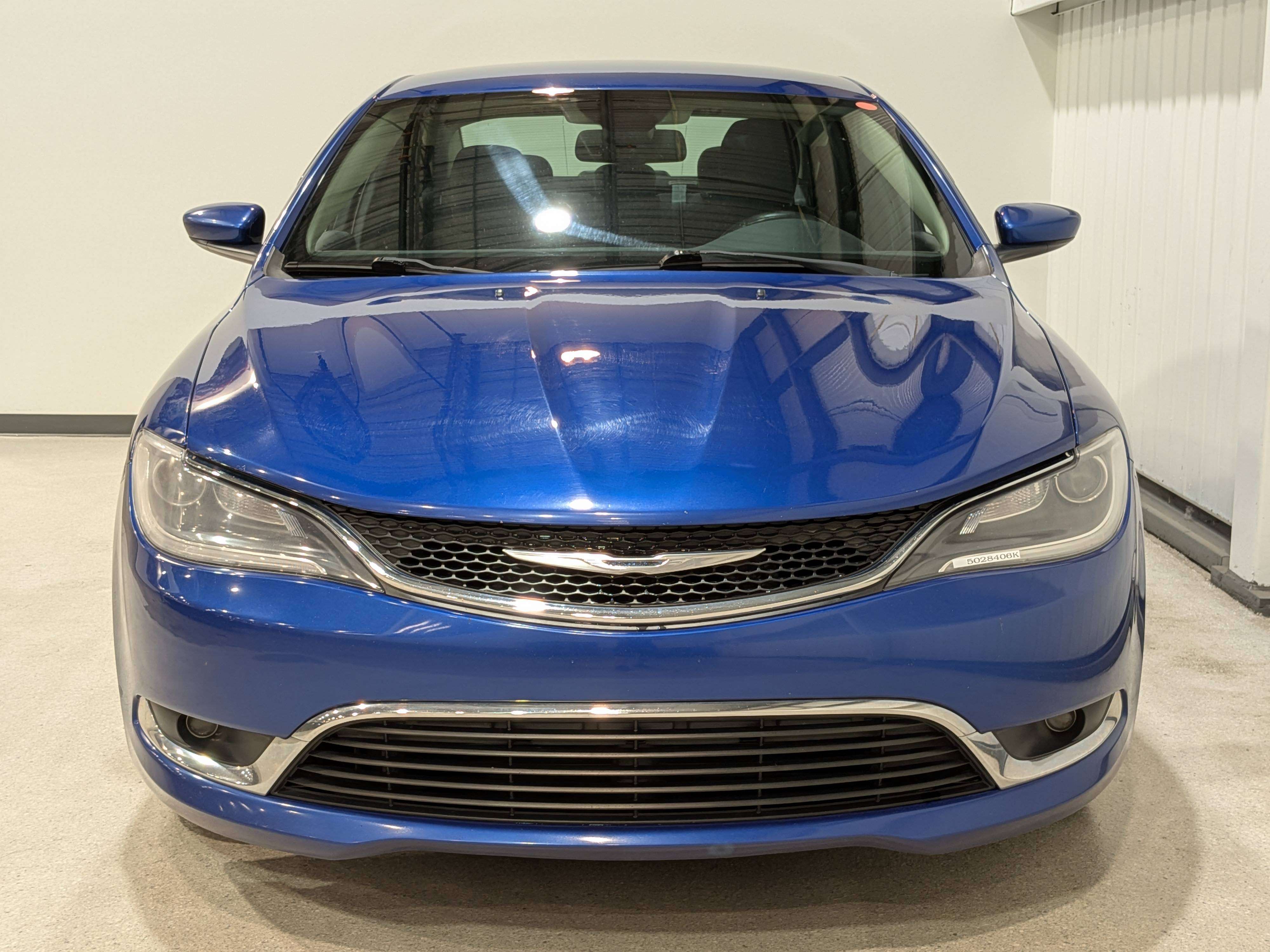 Chrysler 200 2016
