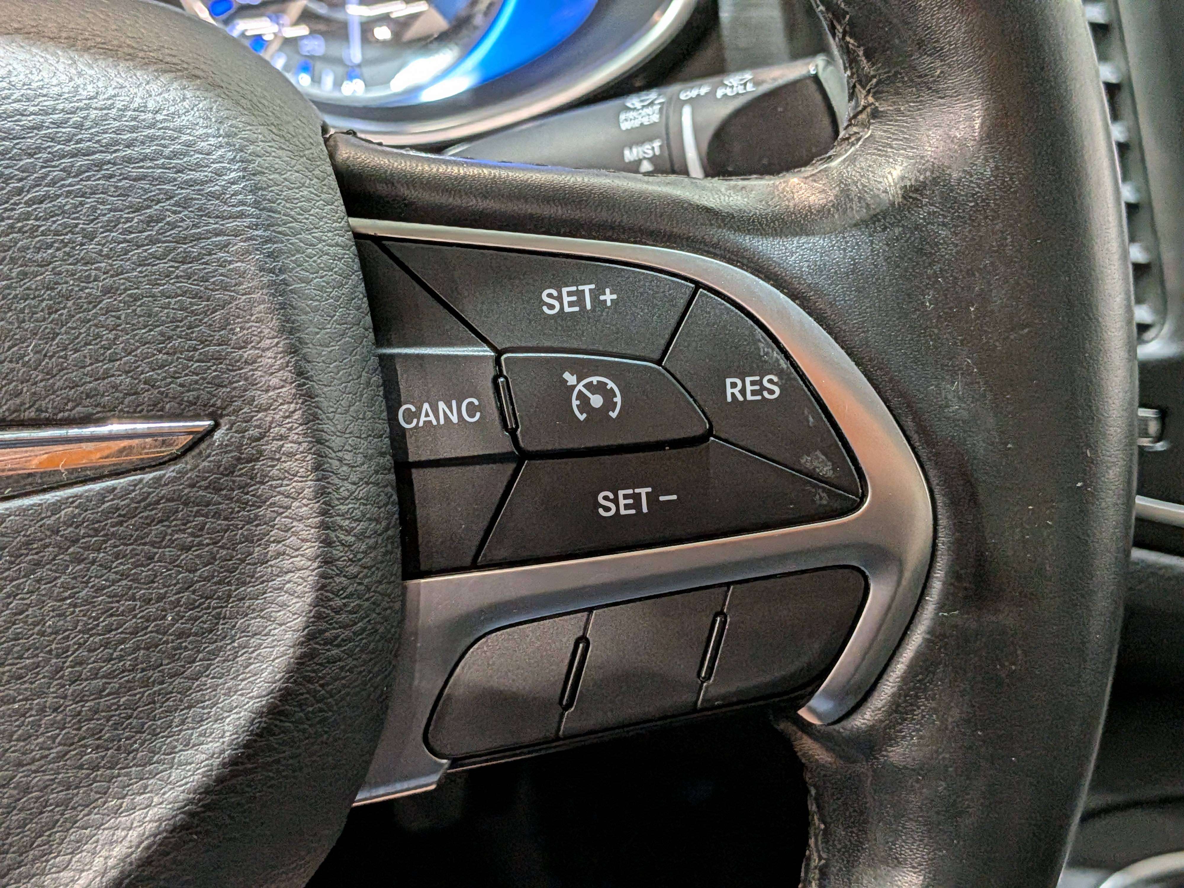 Chrysler 200 2016