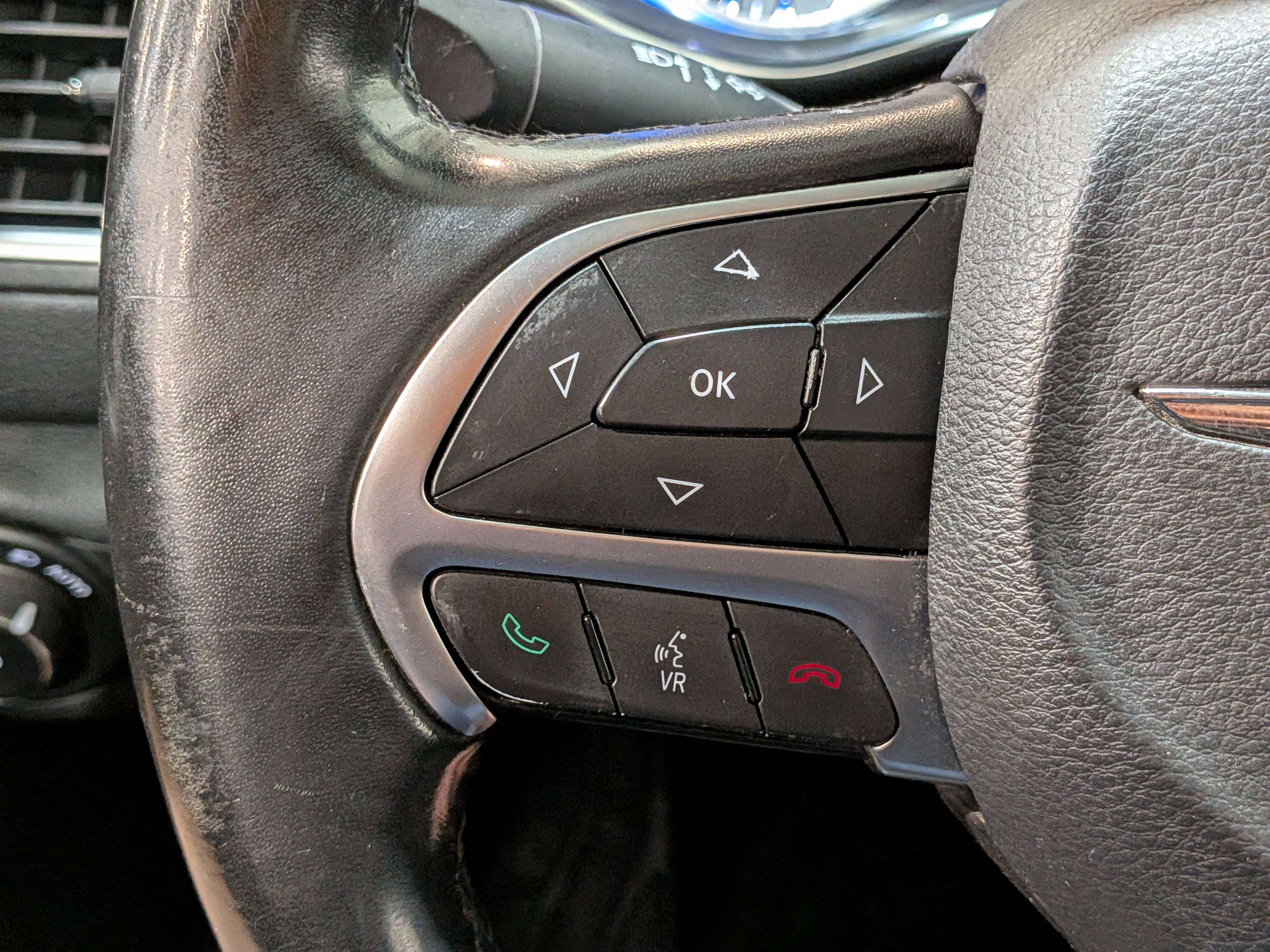 Chrysler 200 2016