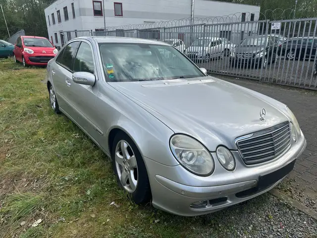Mercedes-Benz E 200 E 200 Kompressor