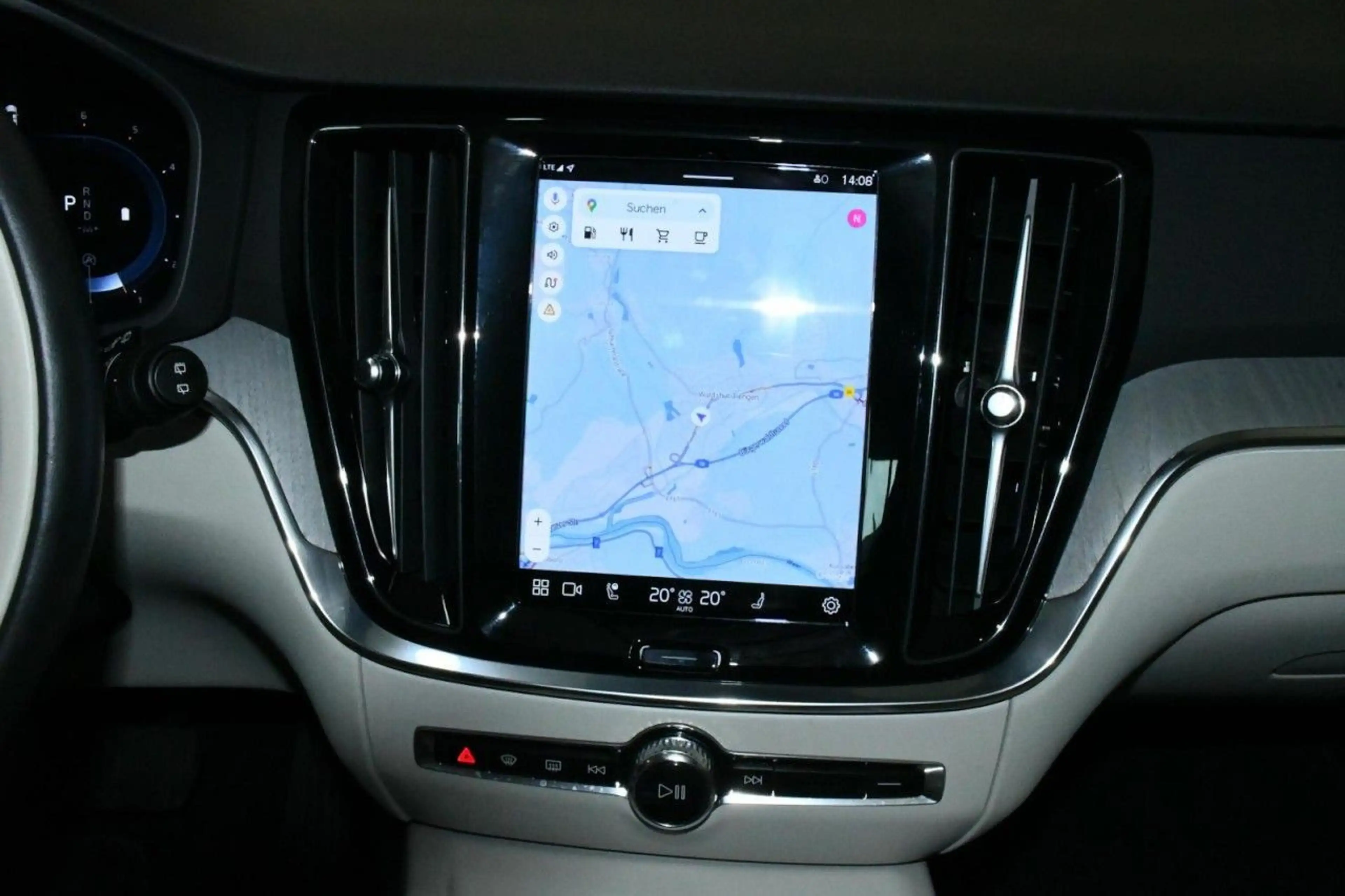 Volvo V60 Cross Country Country AWD Ultim ACC*PAN*H&K*AHK*SBEL Klima Navi — photo 15