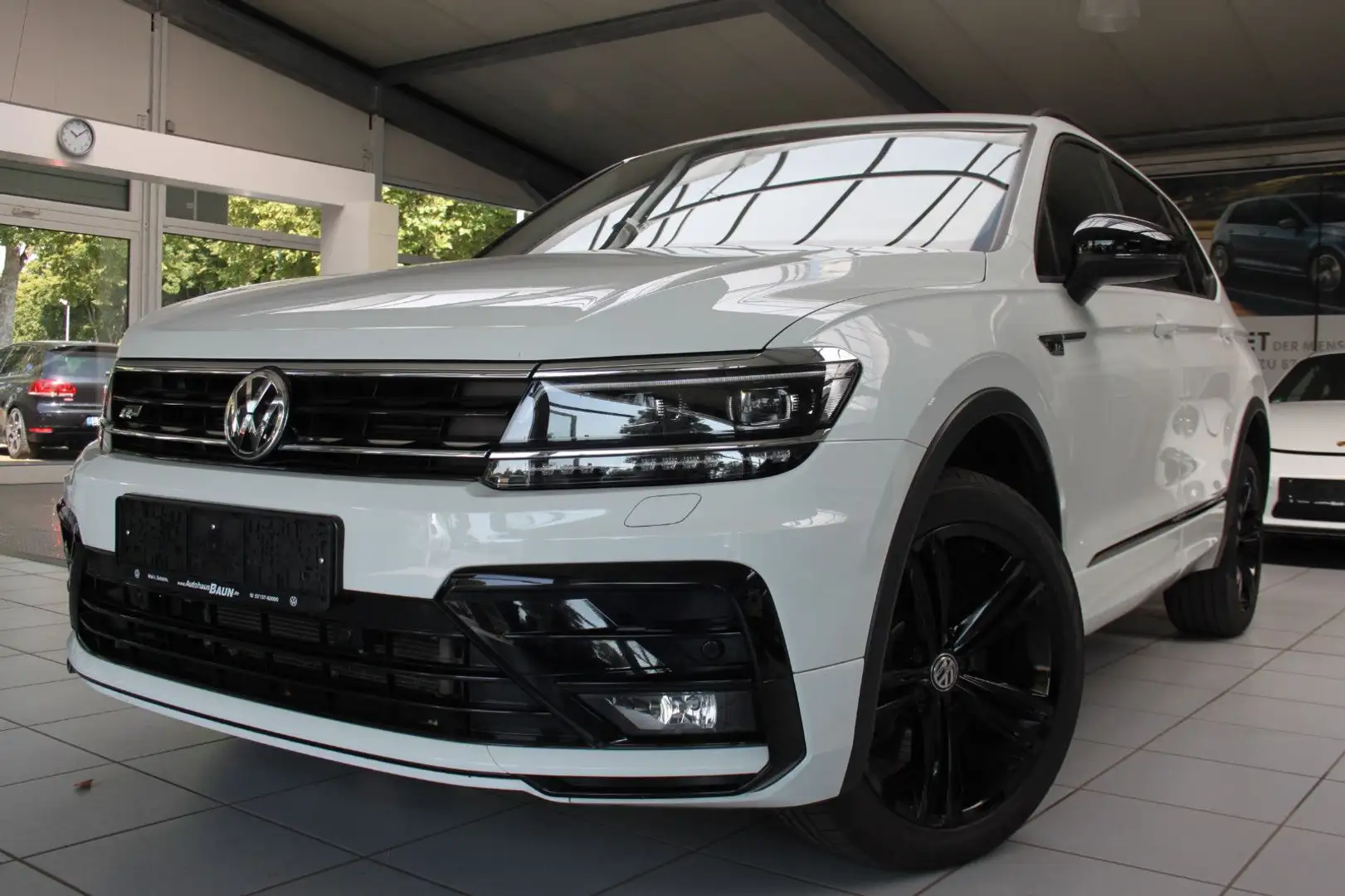 Volkswagen Tiguan Allspace HIGHL/2xR-LINE/DSG/APP/DYNAU/BLC Blanco - 2