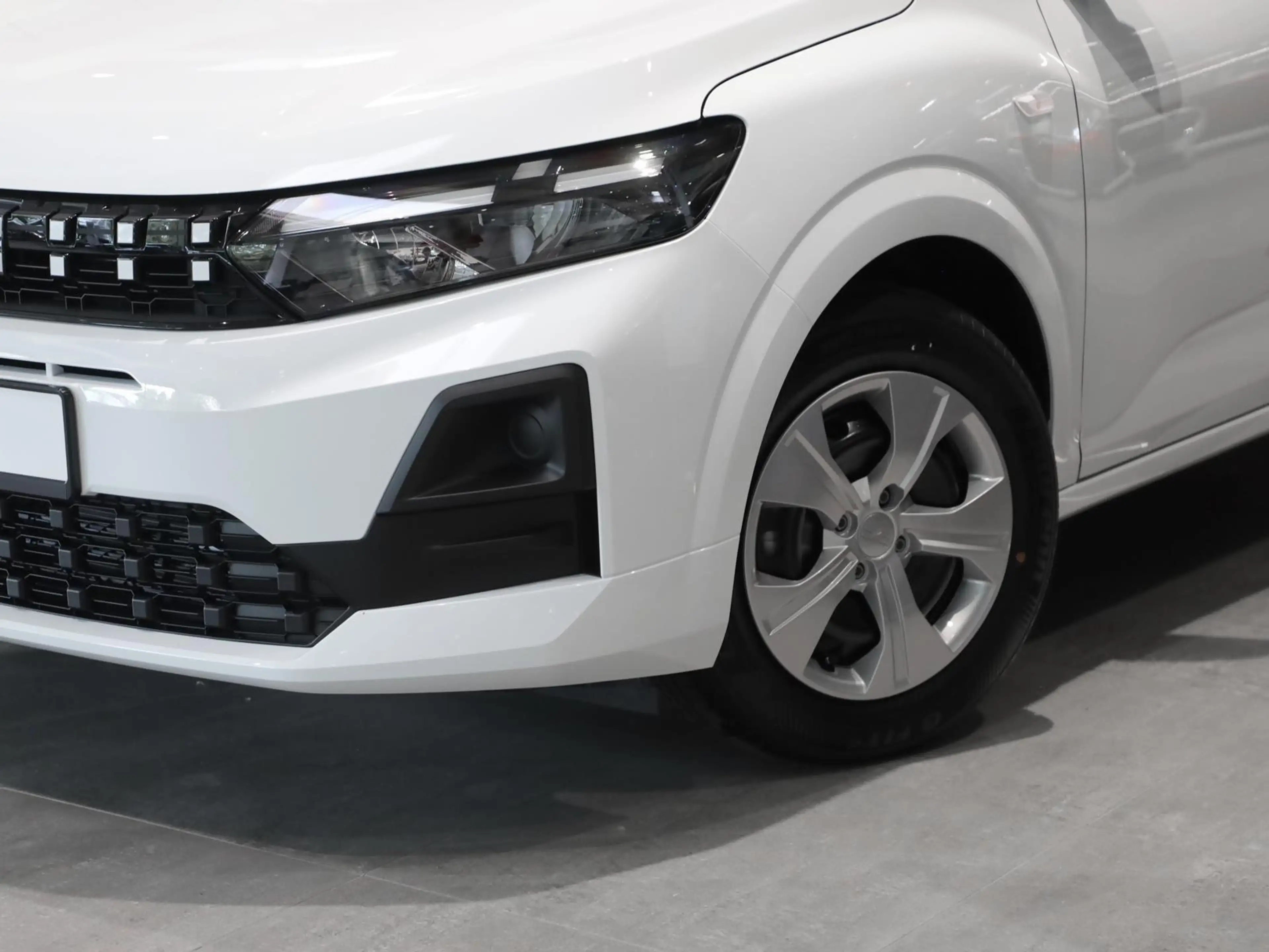 Dacia Sandero Essential SCe 65 PDC KLIMA BT ZV USB — photo 8