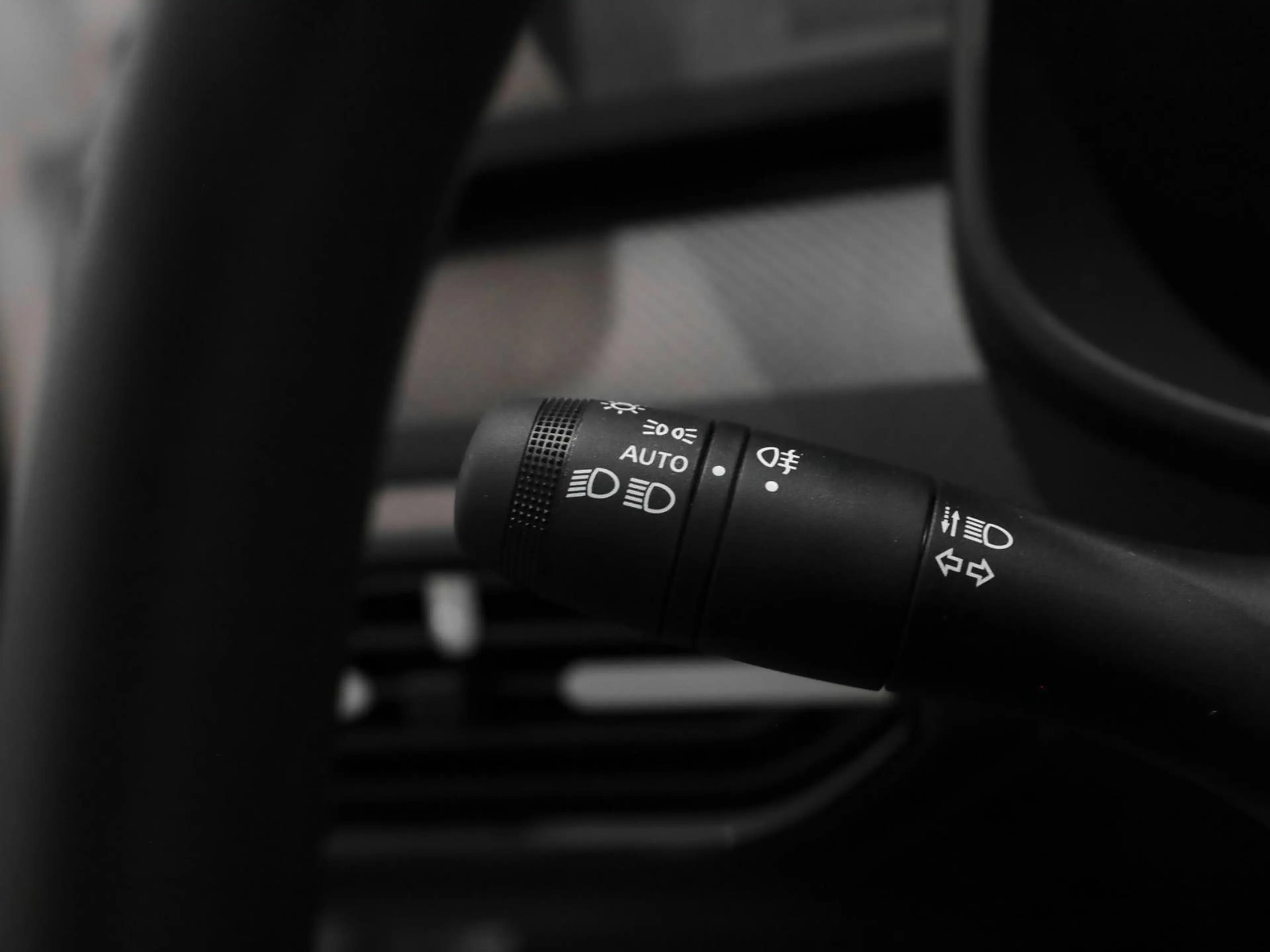 Dacia Sandero Essential SCe 65 PDC KLIMA BT ZV USB — photo 14