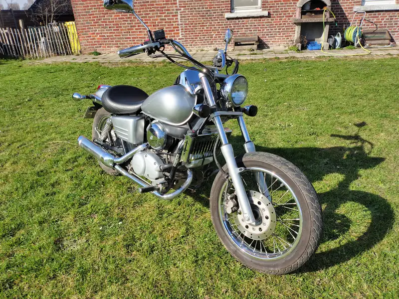 Honda Shadow 125 - foto 2