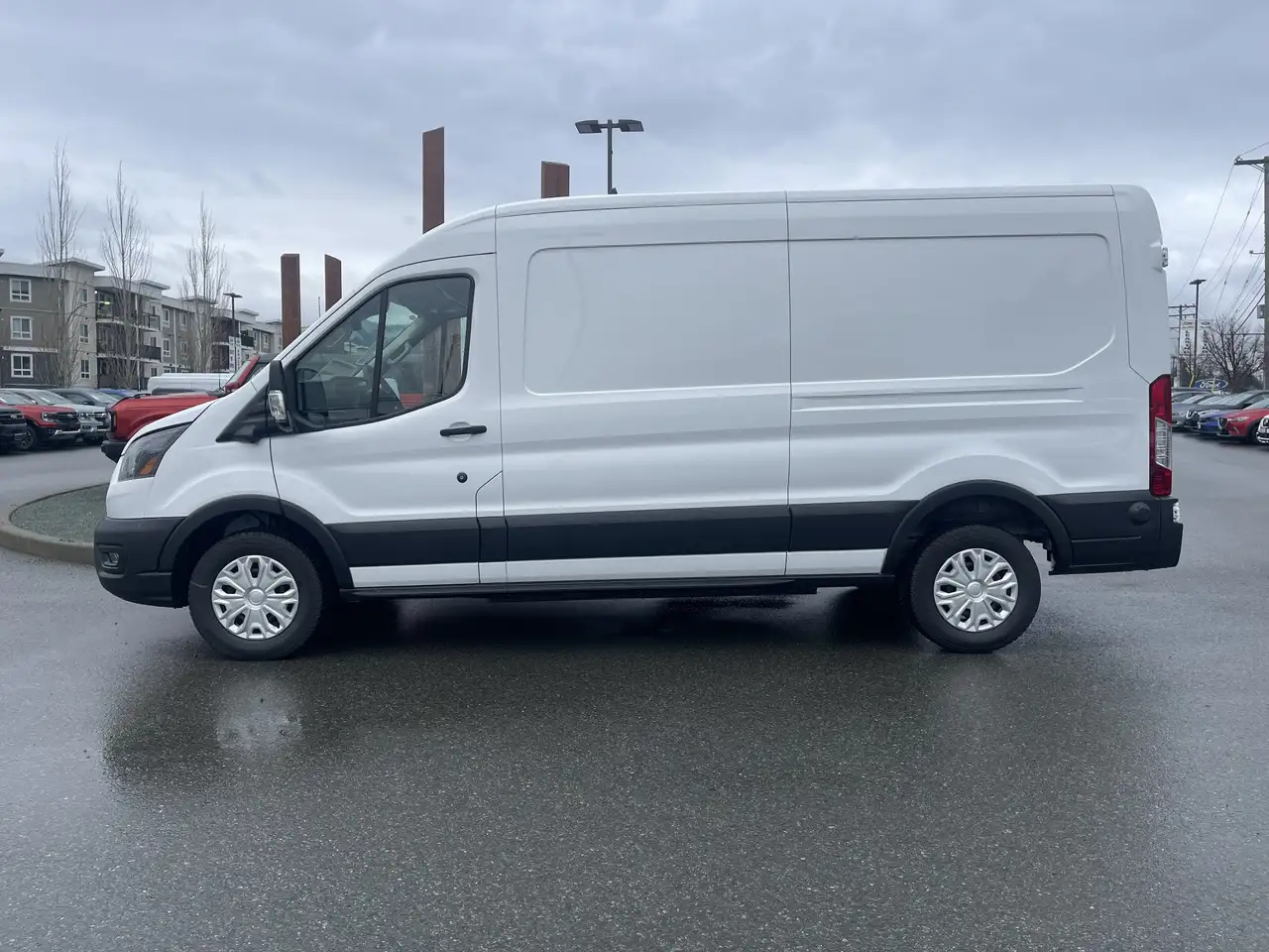 Ford Transit Cargo Van снимка Ford Transit Cargo Van