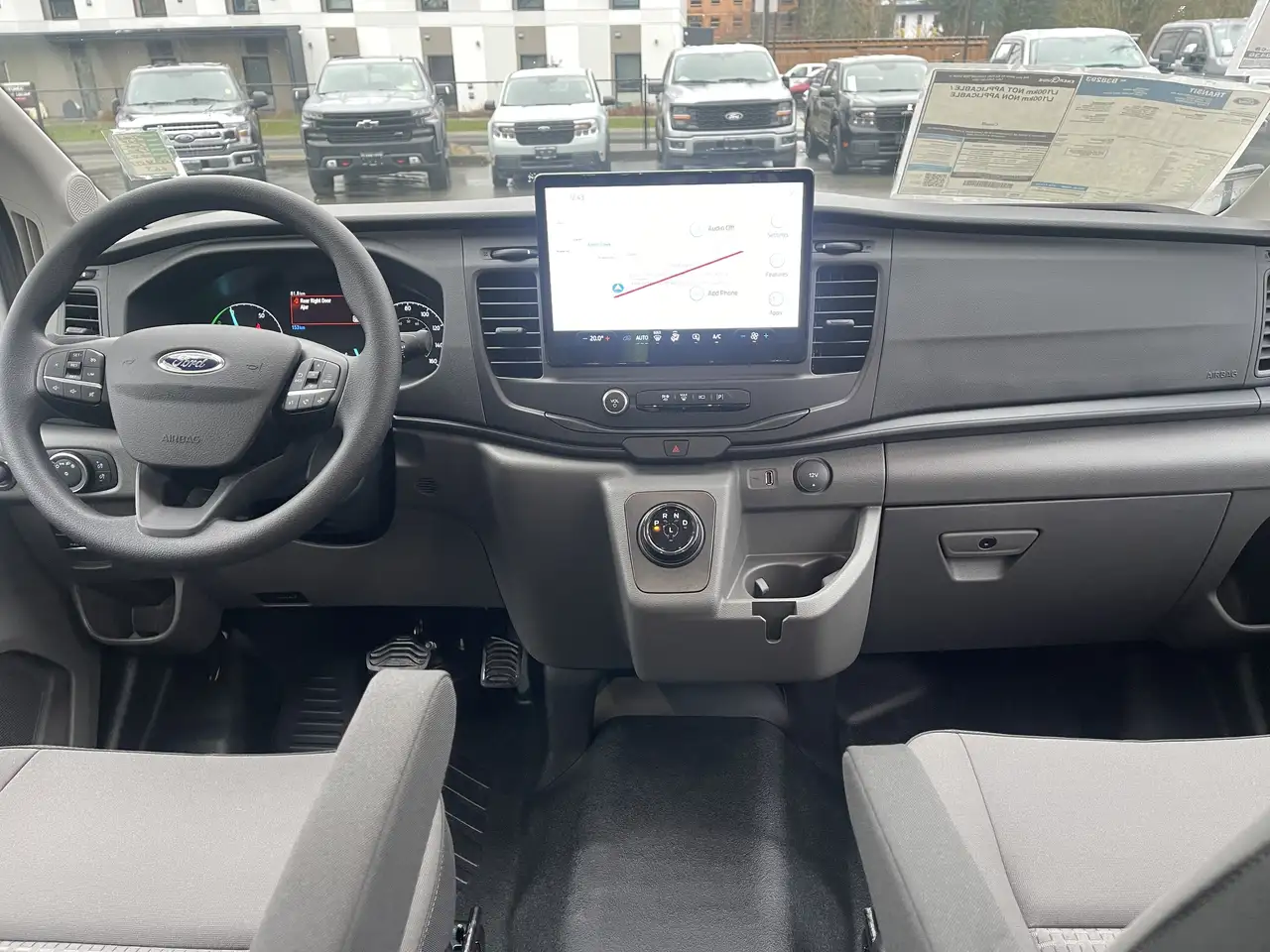 Ford Transit Cargo Van снимка Ford Transit Cargo Van