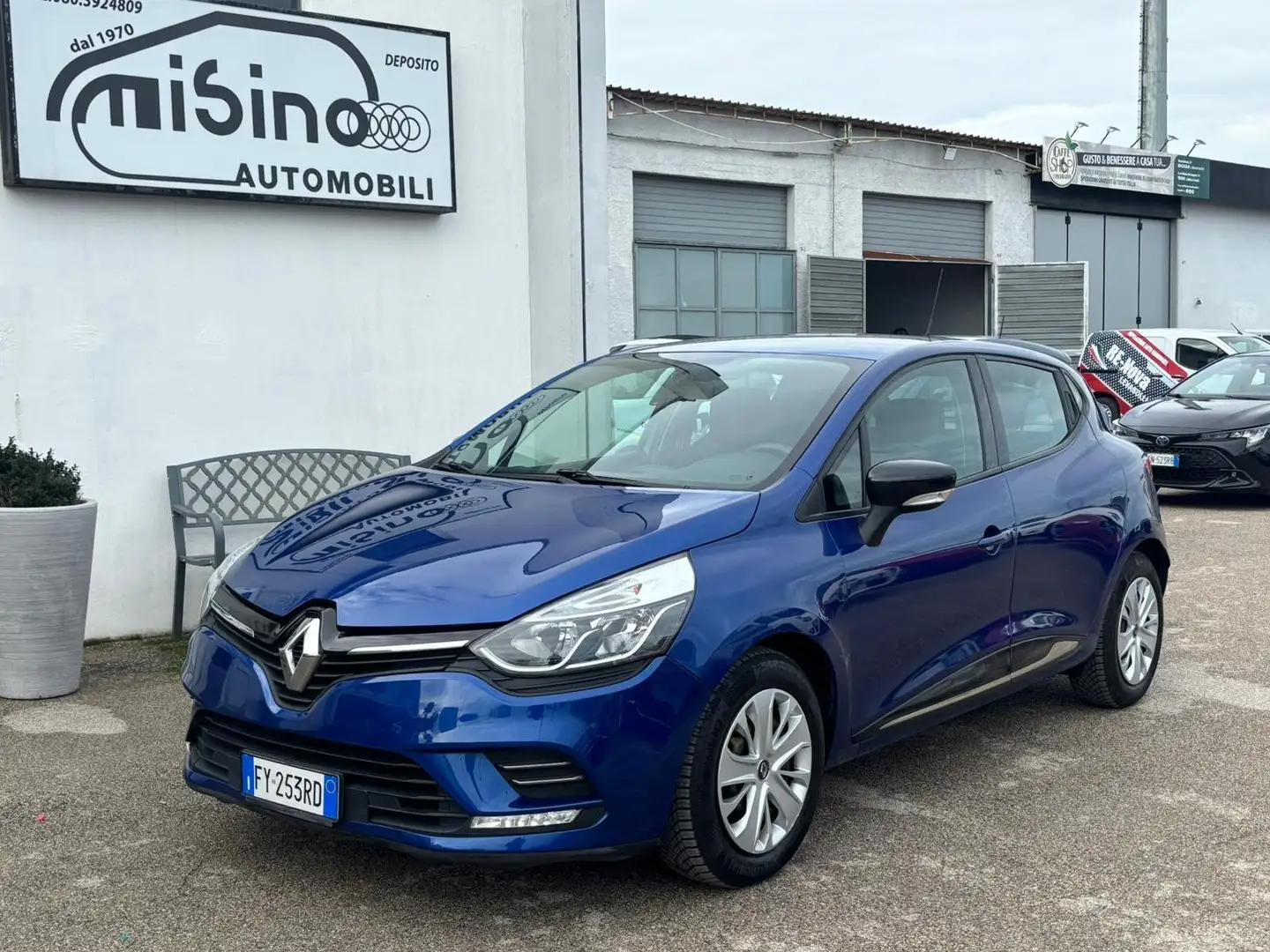 Renault Clio Clio IV 2017 0.9 tce Moschino Intens 75cv Blu/Azzurro - 1