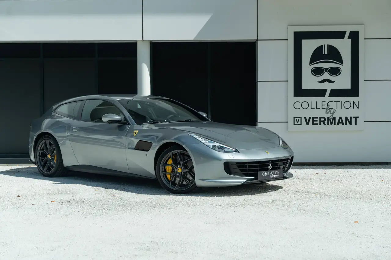 Ferrari GTC4 Lusso