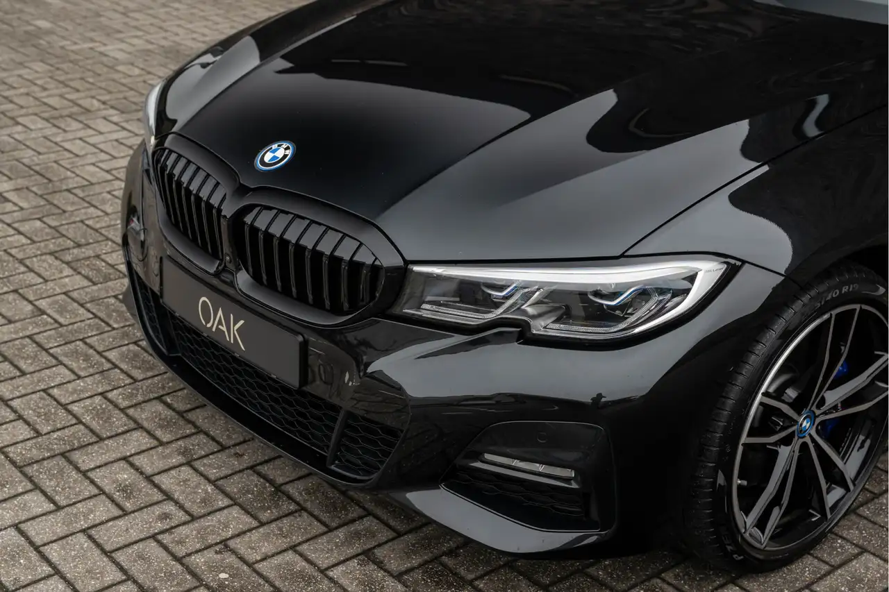 BMW 3 Series 3-serie Touring 330e M-Sport Live Cockpit Pa, миниатюра 6