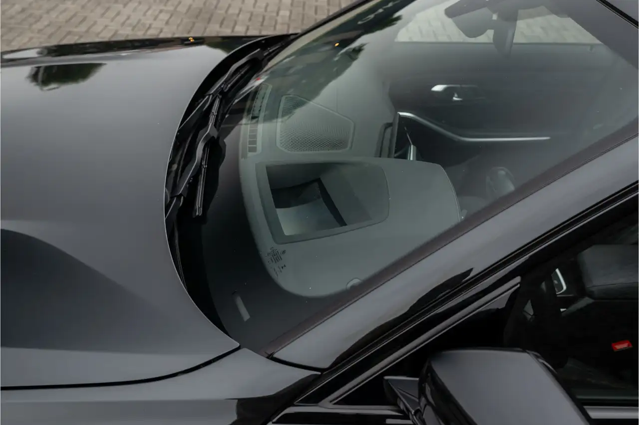 BMW 3 Series 3-serie Touring 330e M-Sport Live Cockpit Pa, миниатюра 8
