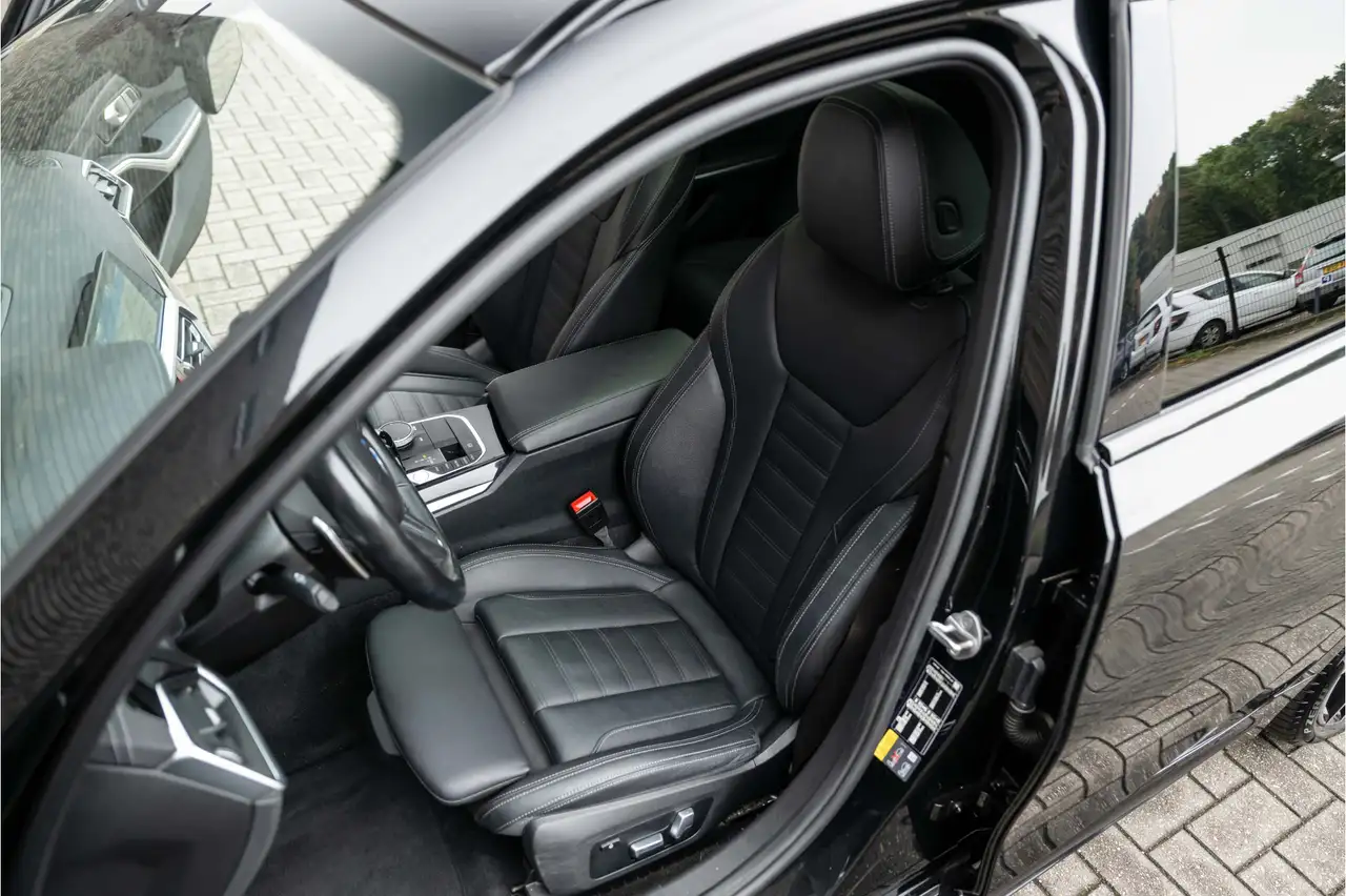 BMW 3 Series 3-serie Touring 330e M-Sport Live Cockpit Pa, миниатюра 20