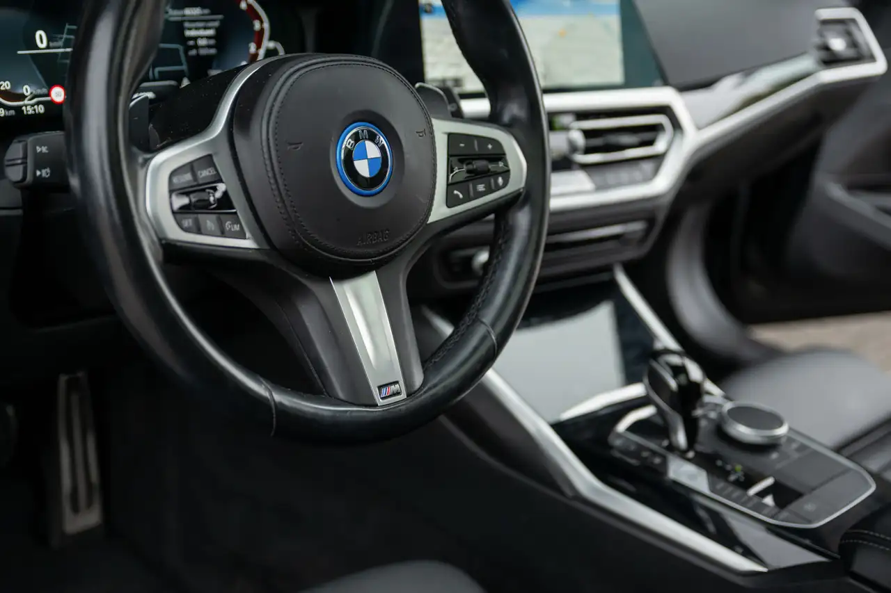 BMW 3 Series 3-serie Touring 330e M-Sport Live Cockpit Pa, миниатюра 22