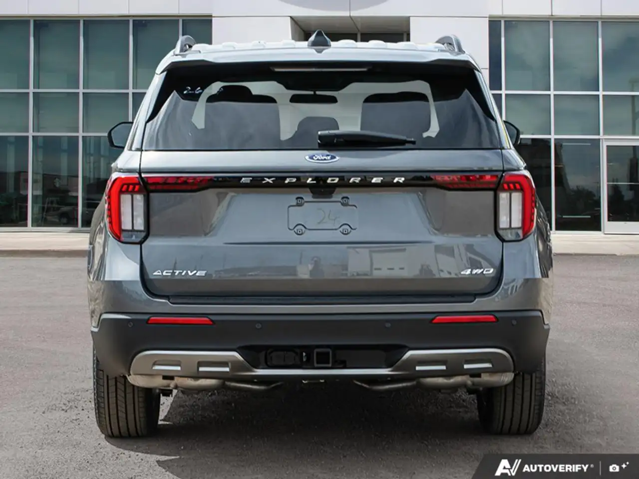 Ford Explorer photo Ford Explorer