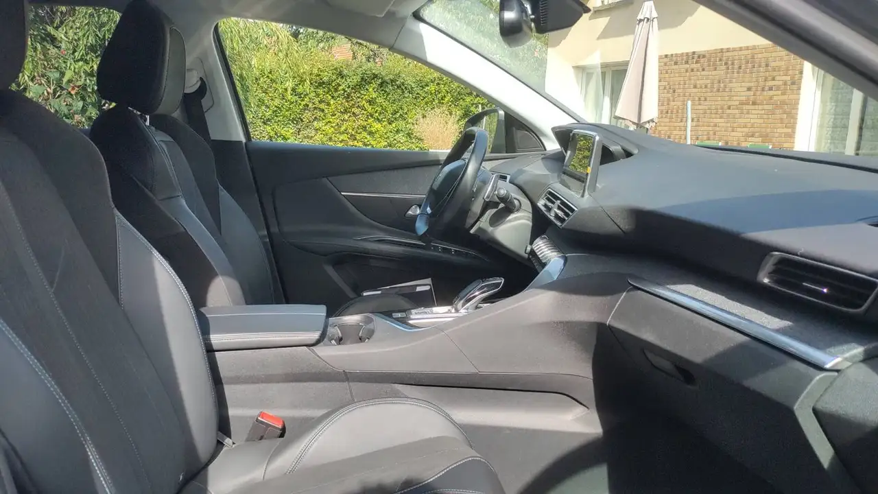 Peugeot 3008 3008 — photo 27