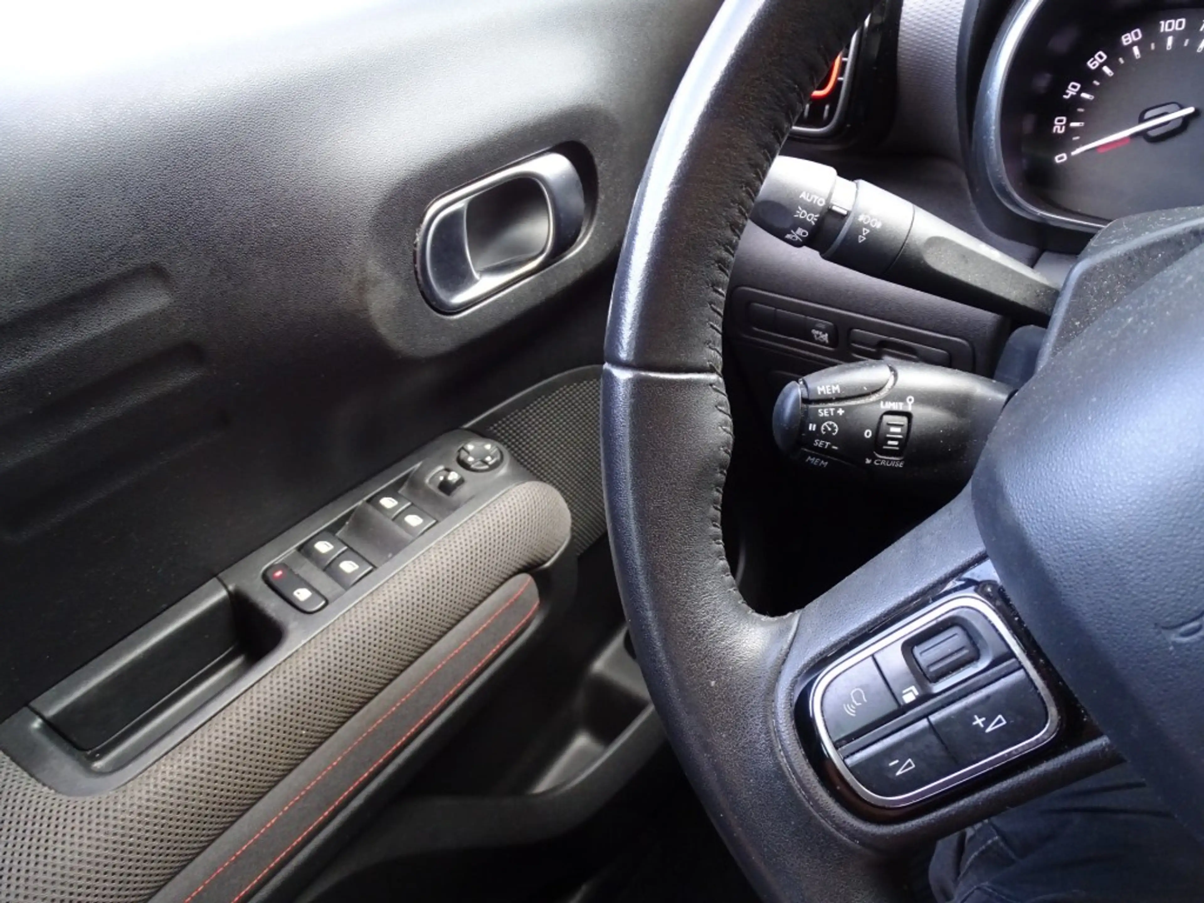 Citroen C3 C3 Aircross 1.2 PT S&S FEEL-Media app-Blth-Airco e — photo 7