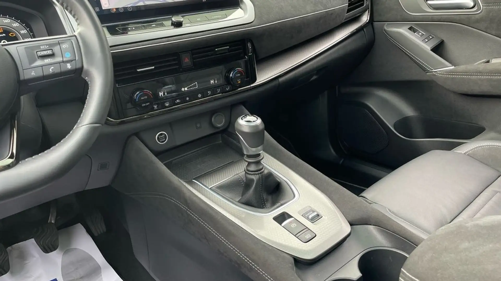 Nissan Qashqai 1.3 DIG-T mHEV 12V N-Design 4x2 103kW Weiß - 2