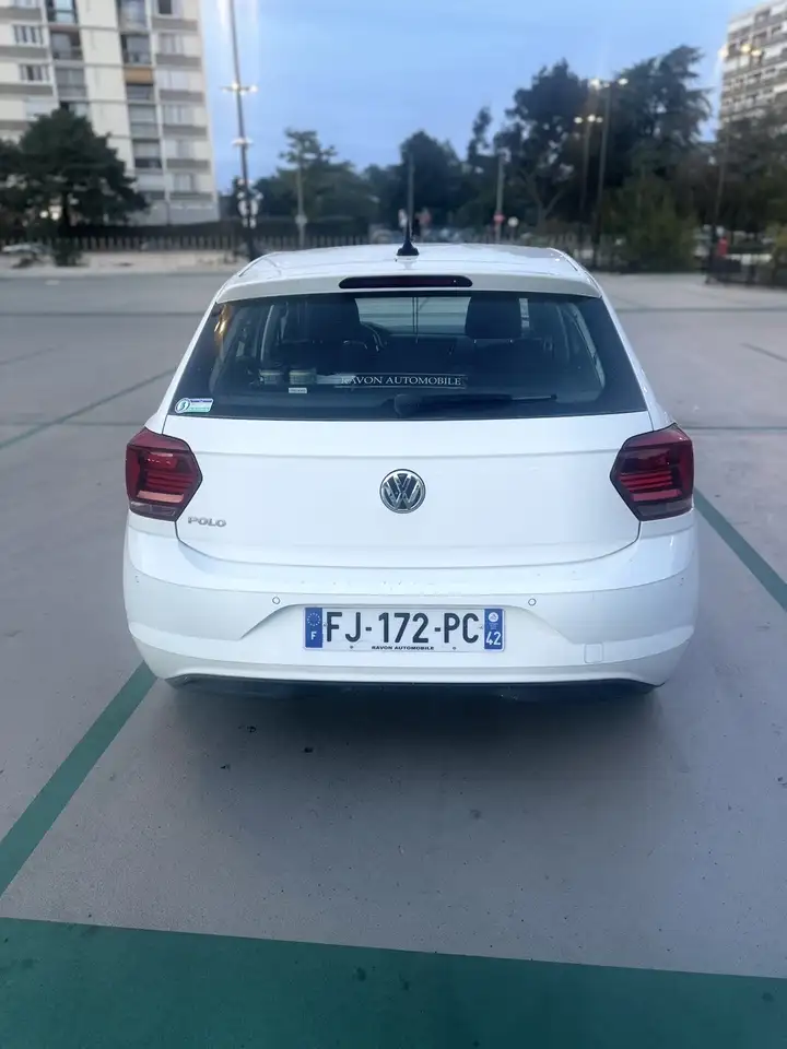 Volkswagen Polo Citadine 5 portes — photo 5