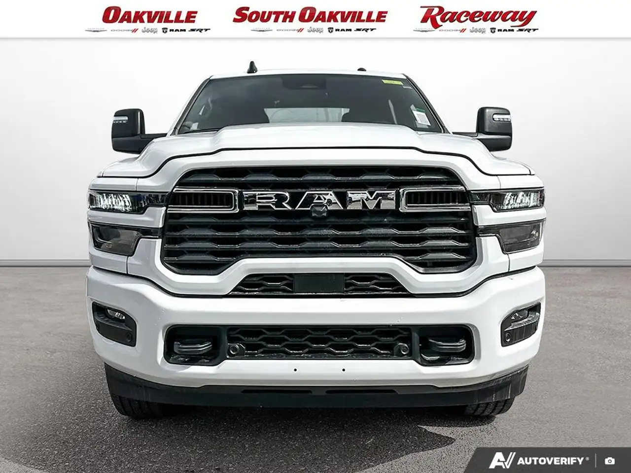 RAM 3500 снимка RAM 3500