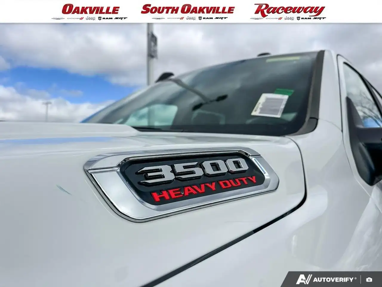 RAM 3500 снимка RAM 3500