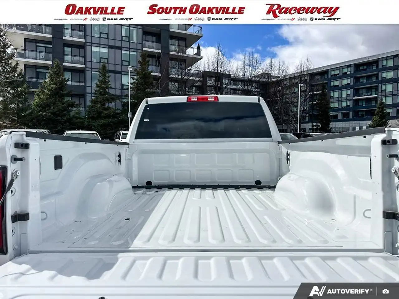 RAM 3500 снимка RAM 3500
