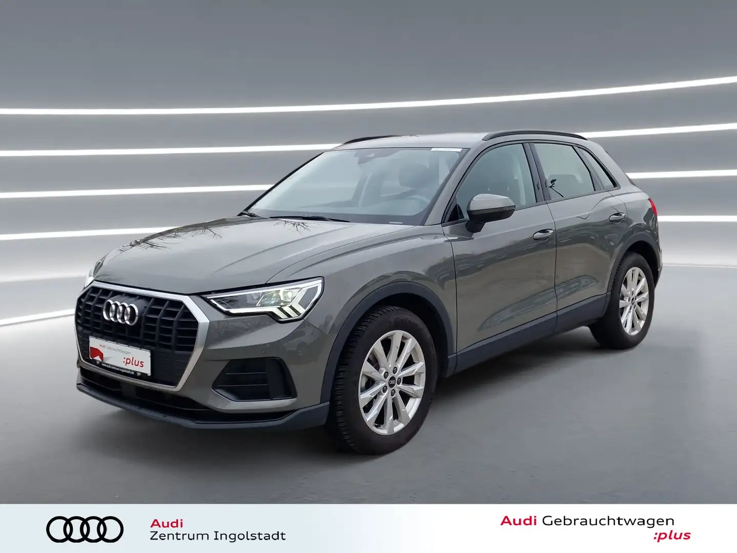 Audi Q3 35 TFSI AHK LED Kamera NAVI+ SHZ Virtual 18" Grau - 1