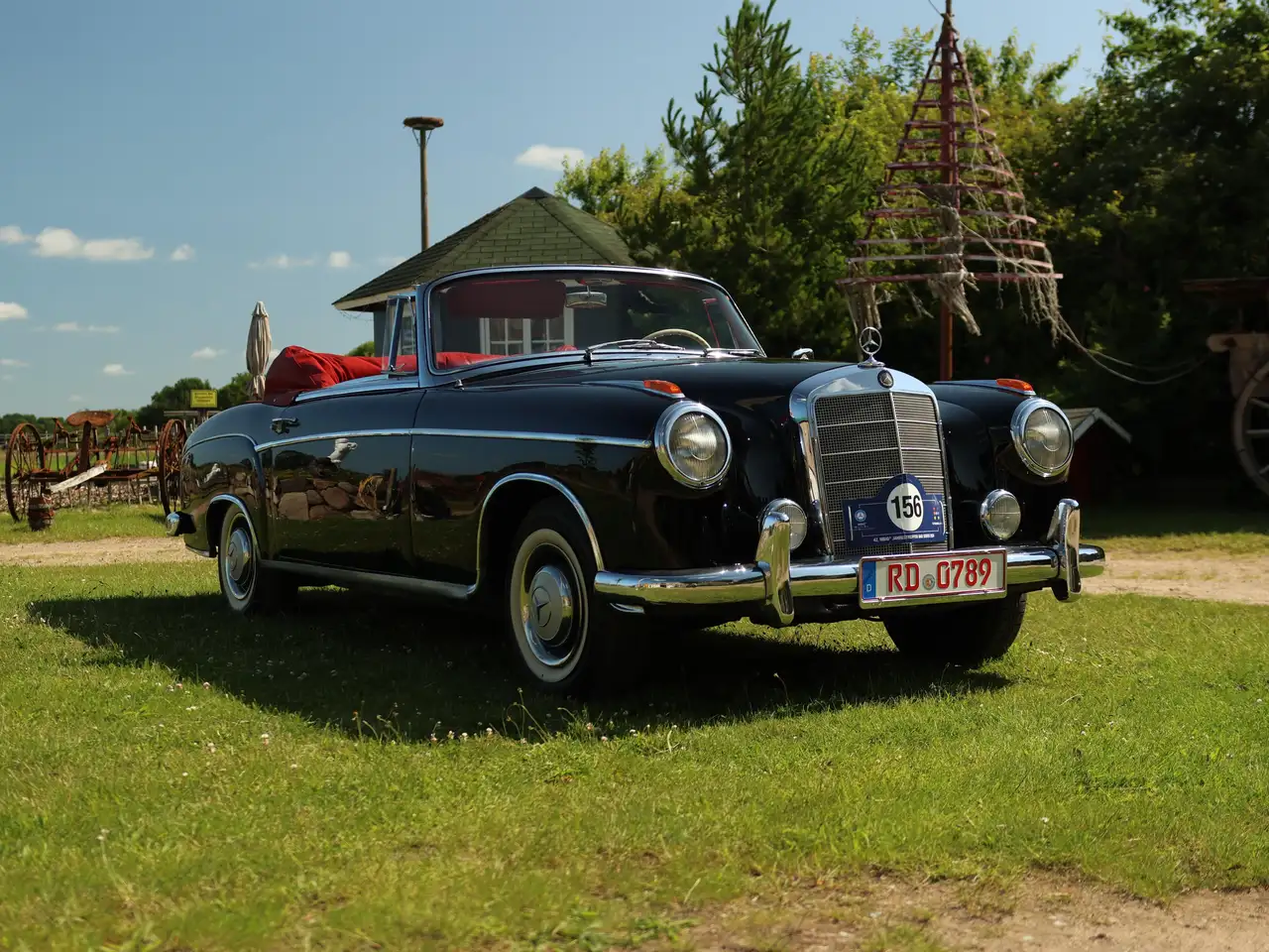 Mercedes-Benz 220 W180 220S, foto 2