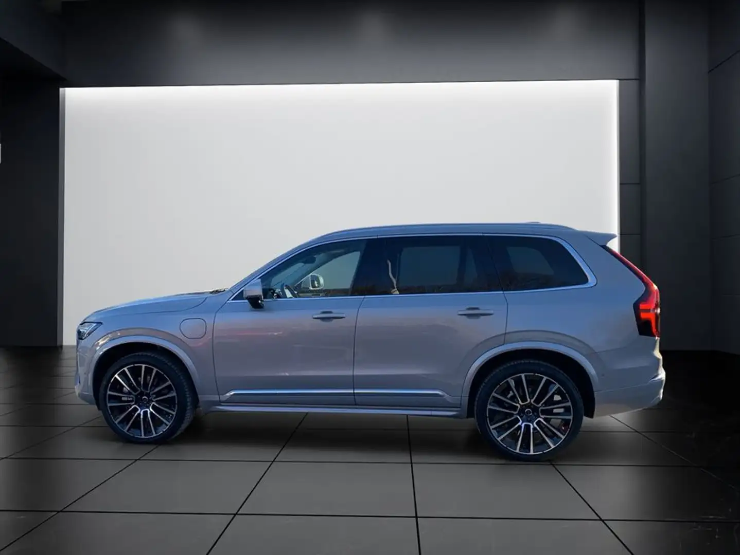 Volvo XC90 XC90 T8 AWD Plug-in Hybrid Ultra Bright 228 kW, 5- Silber - 2