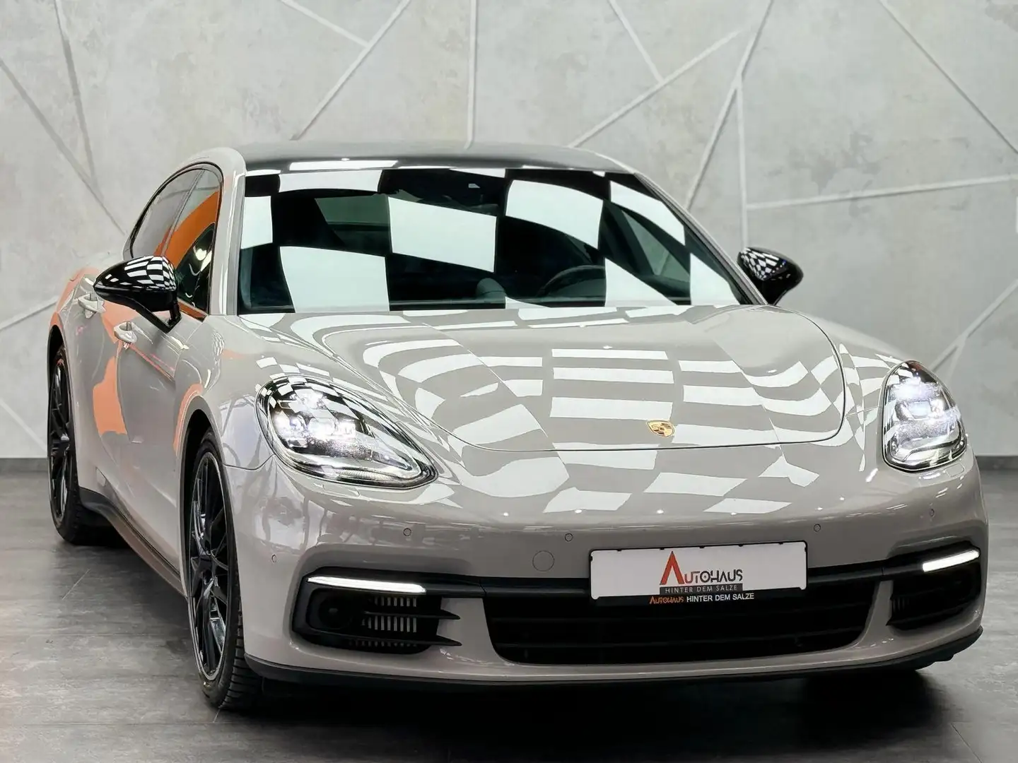 Porsche Panamera 4 S|RFK|CHRONO|SPORT-ABGAS|NEU-MOTOR| Grijs - 2