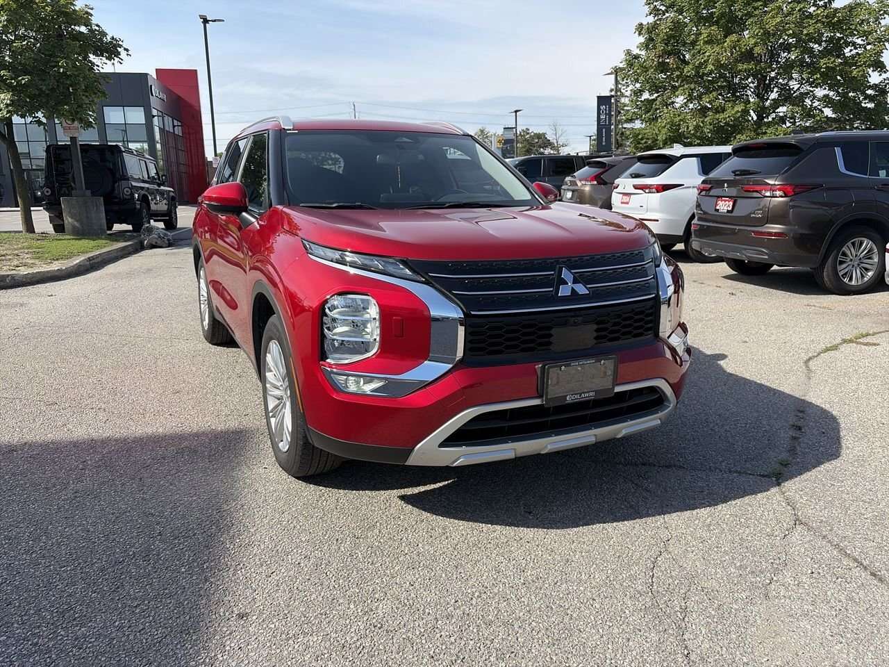 2024 Mitsubishi Outlander SE S-AWC Panoramic Sunroof 1 Owner | Dilawri certi — снимка 1