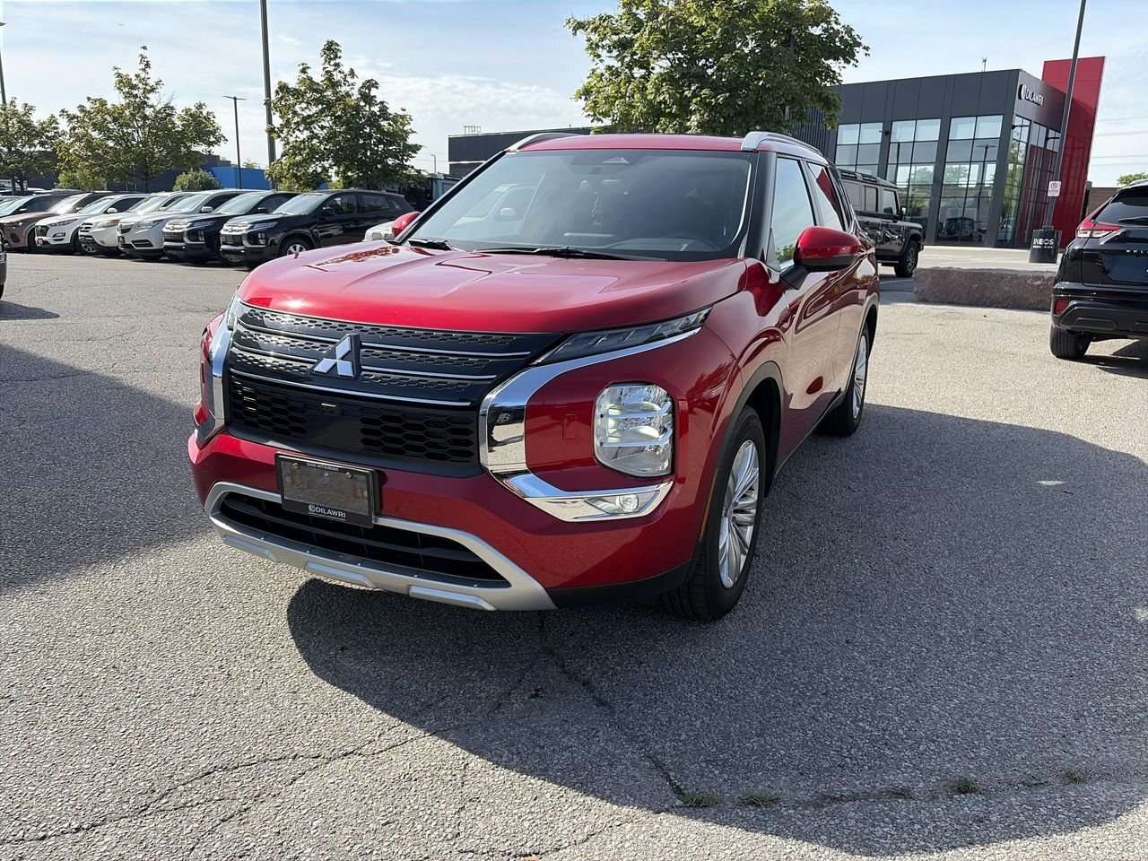 2024 Mitsubishi Outlander SE S-AWC Panoramic Sunroof 1 Owner | Dilawri certi — снимка 1