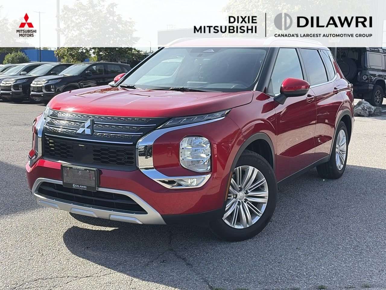 2024 Mitsubishi Outlander SE S-AWC Panoramic Sunroof 1 Owner | Dilawri certi