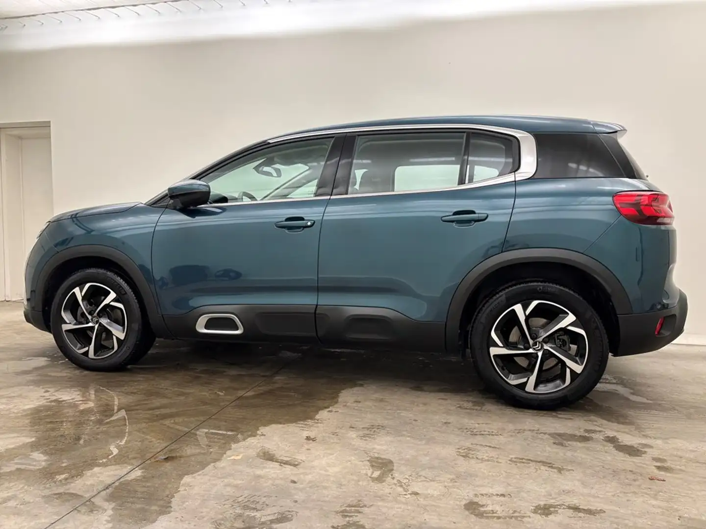 Citroen C5 Aircross 1.5BlueHDi S&S Business GPS Dig.Airco Apple Androi Blauw - 2