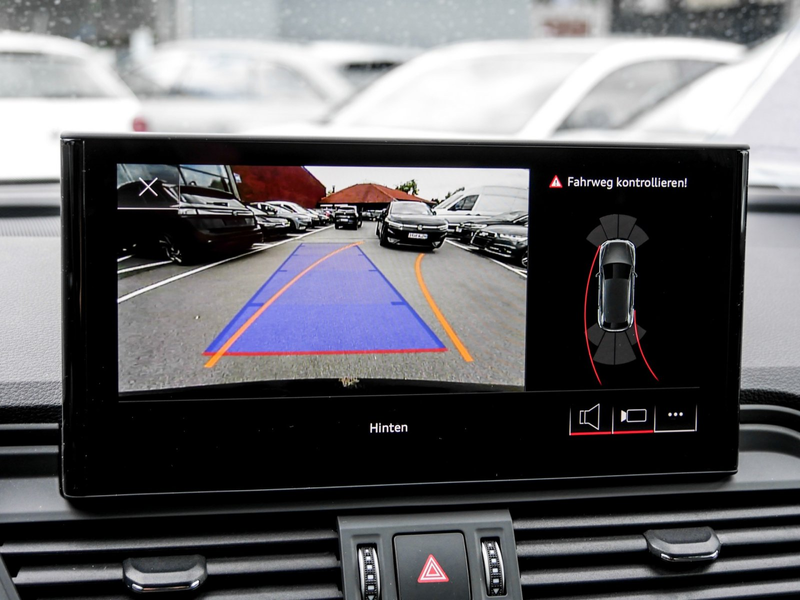 Audi Q5 40 TDI S tronic Nav+ Matrix AHK RKamera Tour Ca... — photo 11
