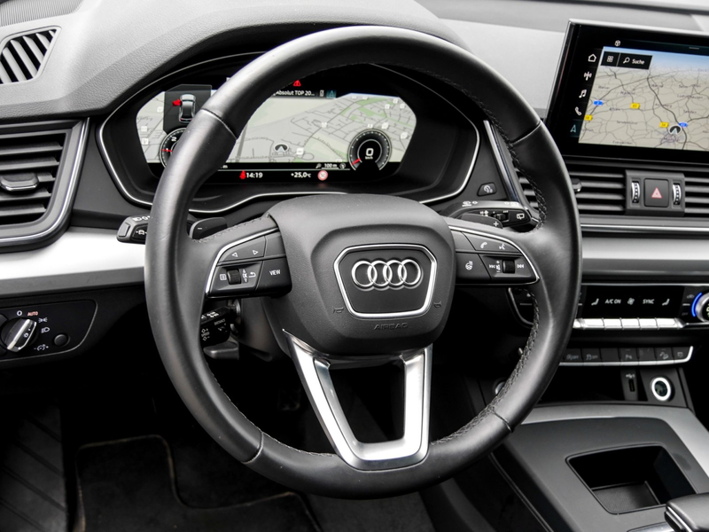 Audi Q5 40 TDI S tronic Nav+ Matrix AHK RKamera Tour Ca... — photo 9