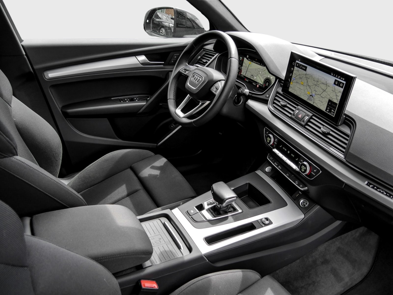 Audi Q5 40 TDI S tronic Nav+ Matrix AHK RKamera Tour Ca... — photo 3