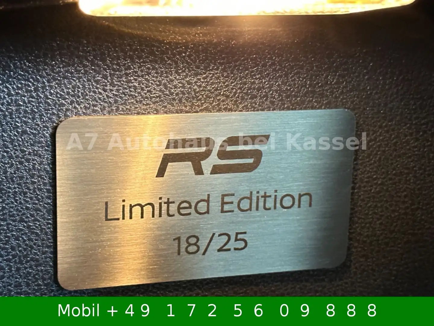 Nissan 370Z Roadster Pack Nismo RS 18/25 crna - 1