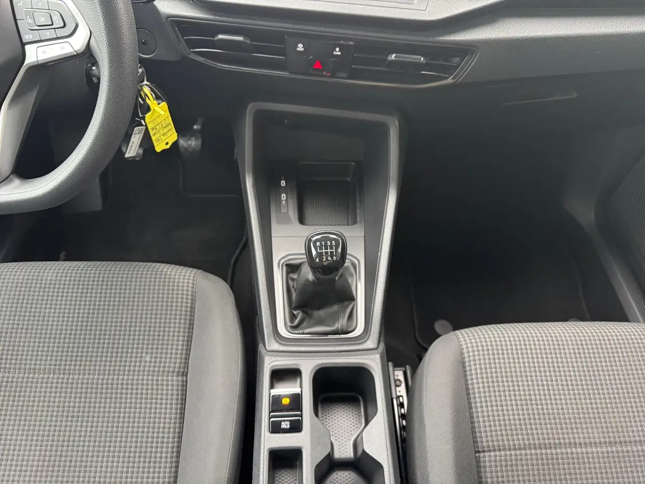 Volkswagen Caddy Kombi 2,0 TDI EcoProfi AHK 15