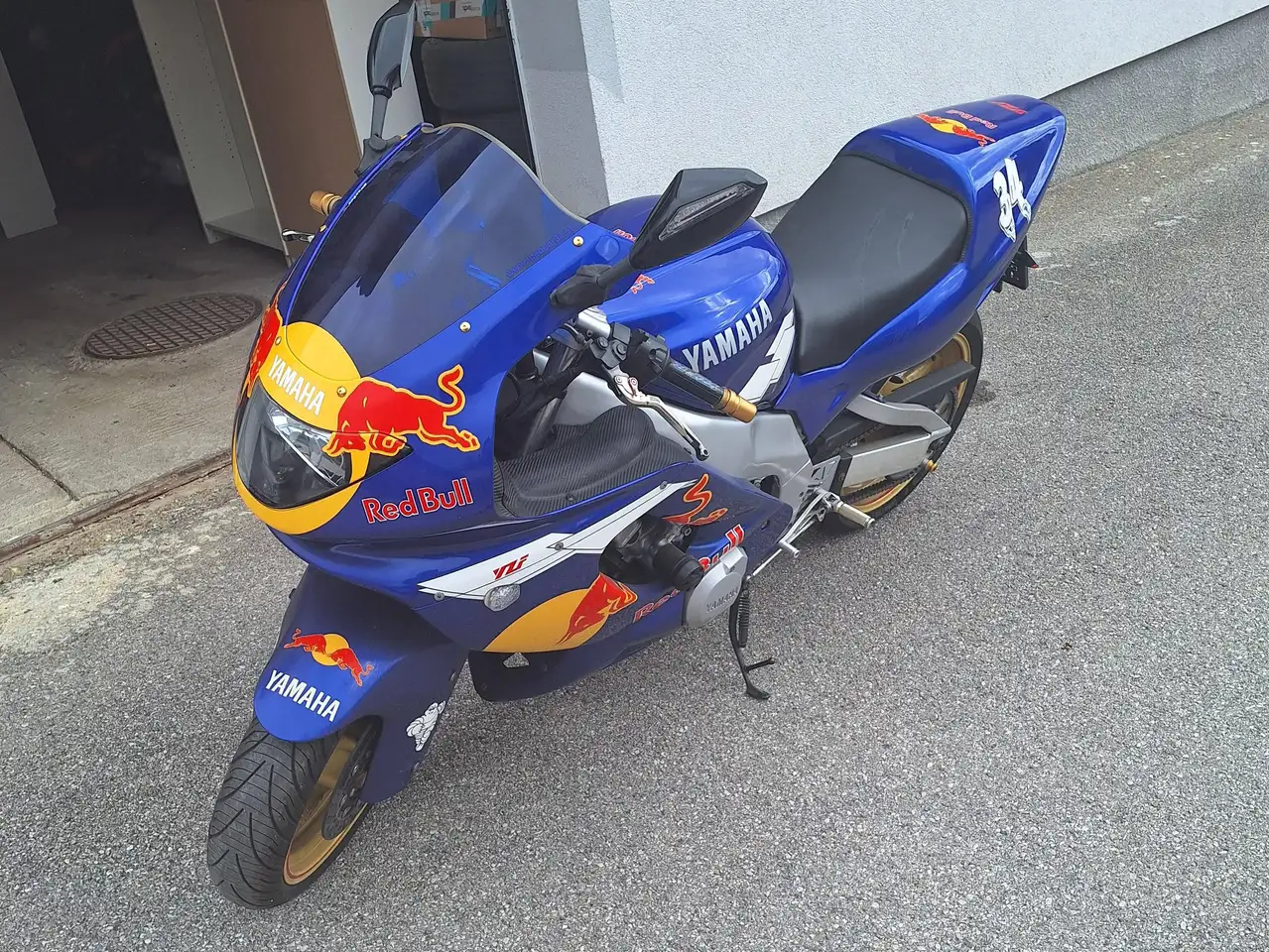 Yamaha YZF 600