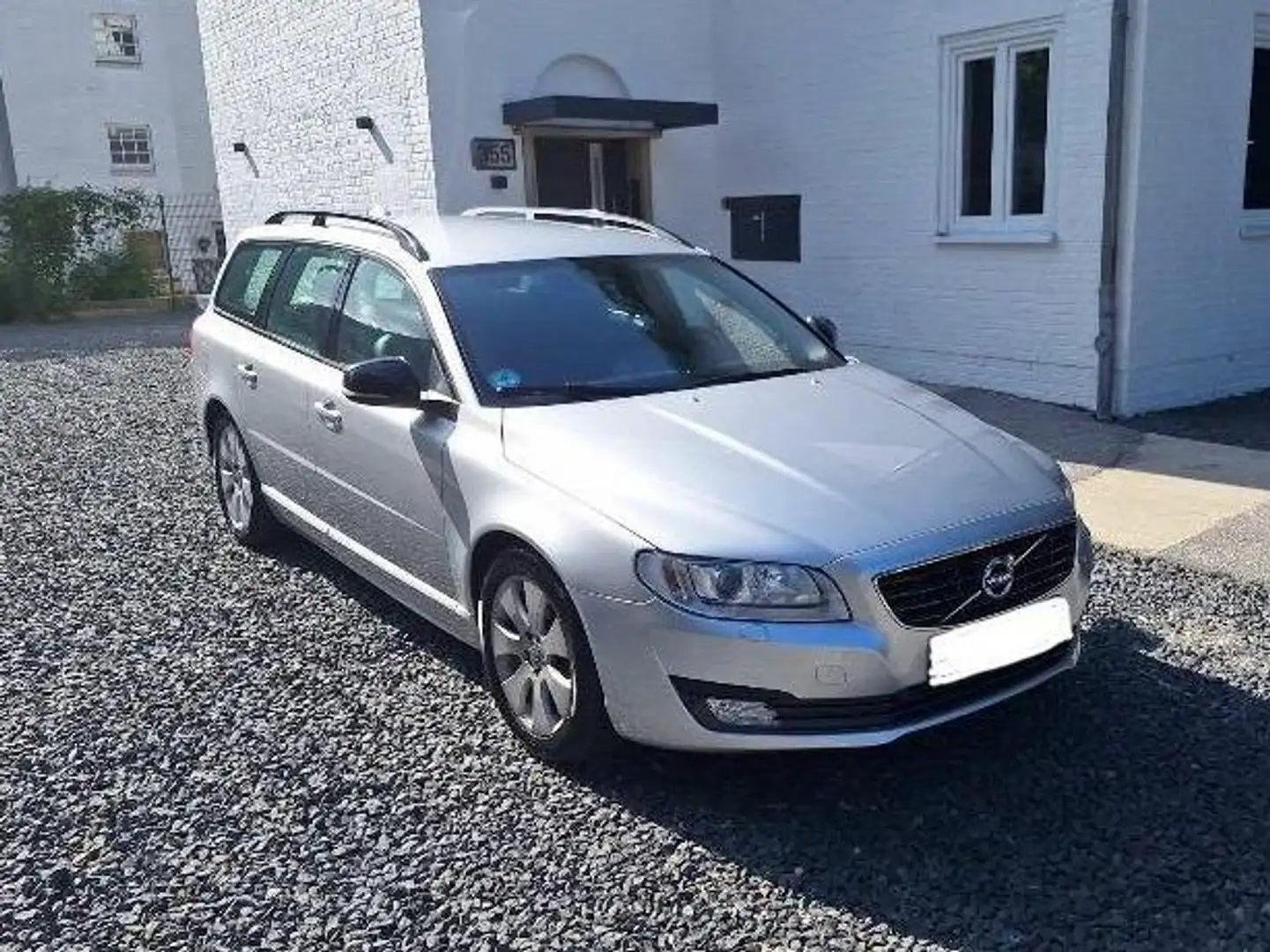 Volvo V70 Volvo V70 D4 Black Edition Geart Silber - 1