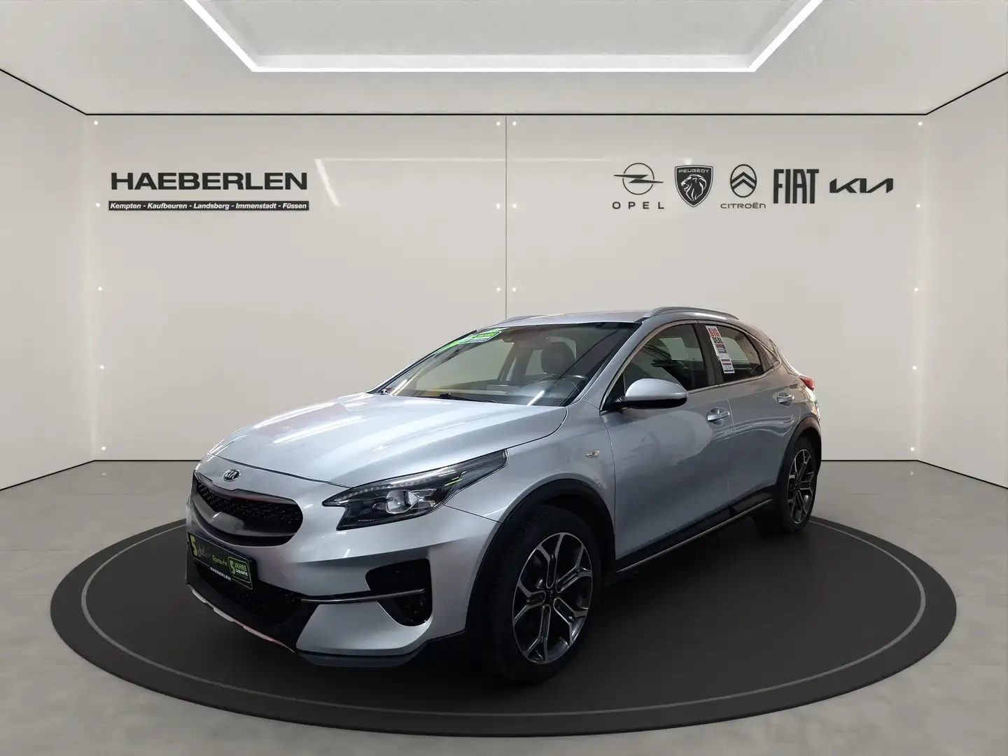 Kia XCeed 1.4 T-GDI Vision LED+SHZ+2xKlima+Kam.+LM Silver - 2