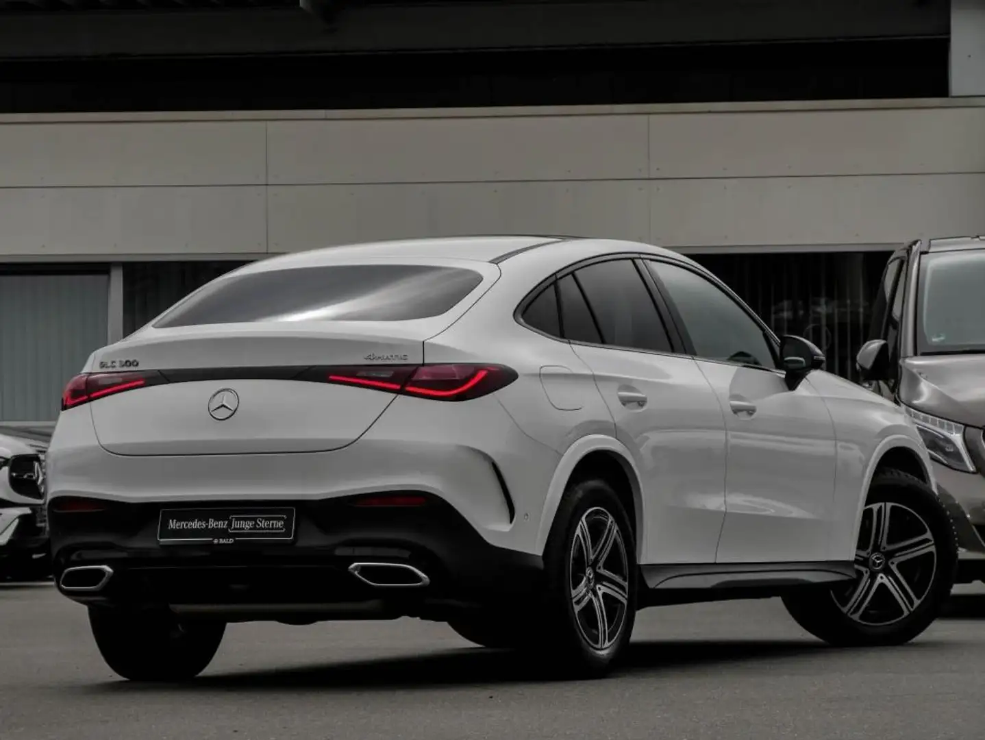 Mercedes-Benz GLC 300 4M Coupé AMG-Sport/Pano/Burm/Sitzklima Blanc - 2