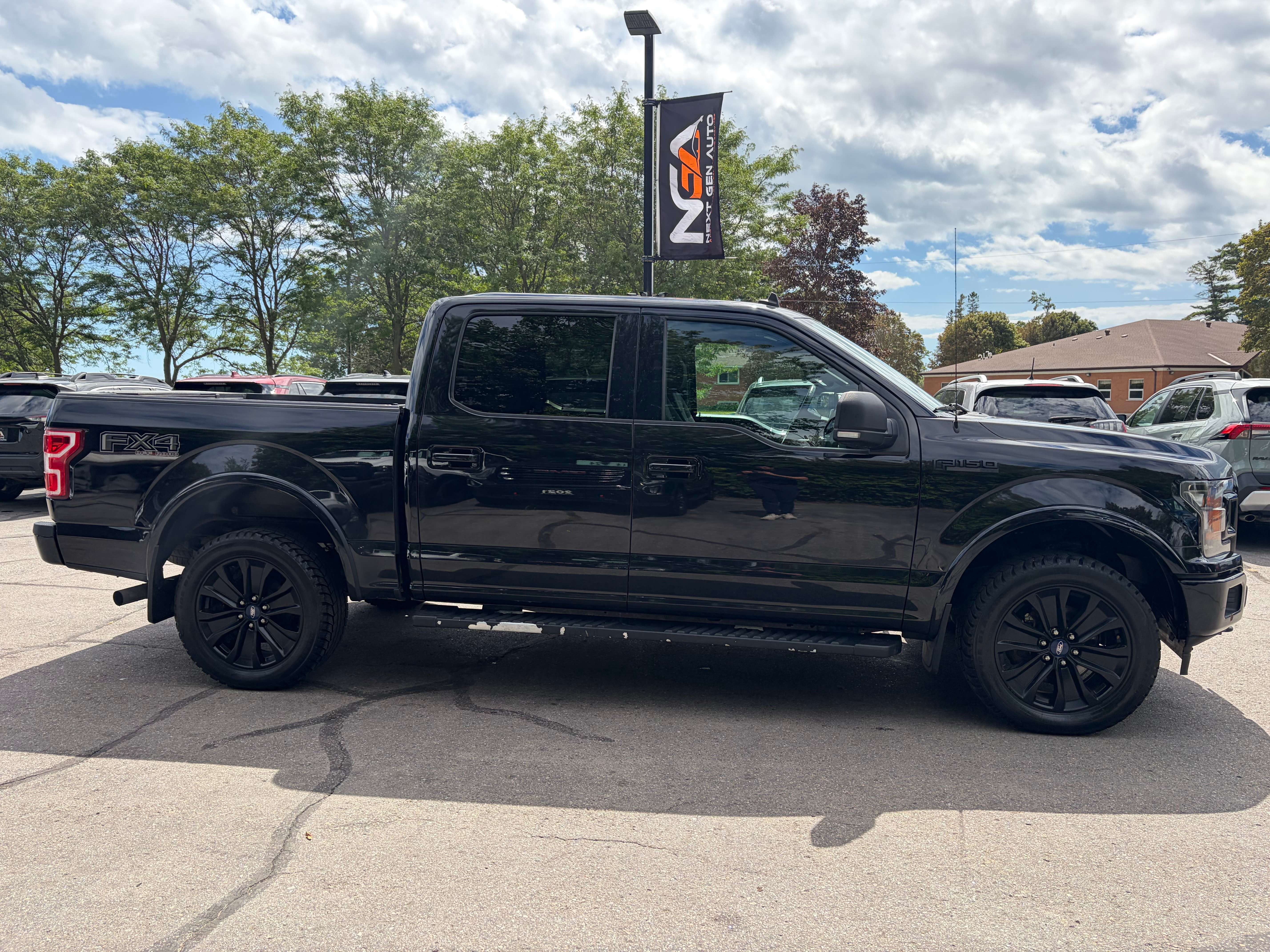 2020 Ford F-150 XLT SuperCrew 4x4 FX4 Off Road | 5.0L V8 | Navigat — снимка 1