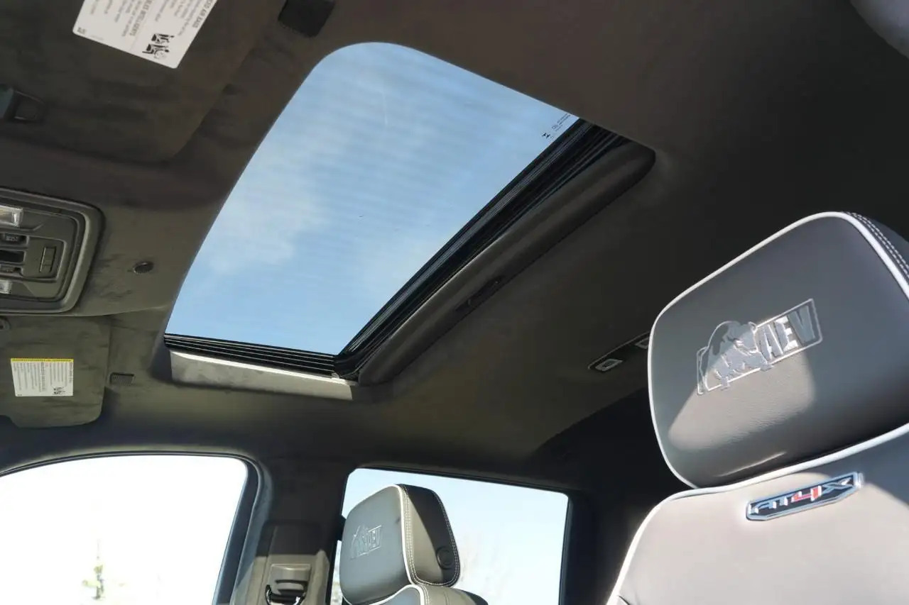GMC Sierra 2500HD снимка GMC Sierra 2500HD