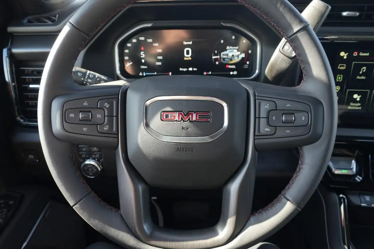 GMC Sierra 2500HD снимка GMC Sierra 2500HD