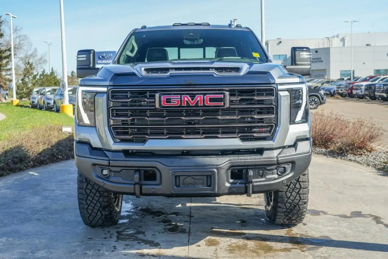 GMC Sierra 2500HD снимка GMC Sierra 2500HD