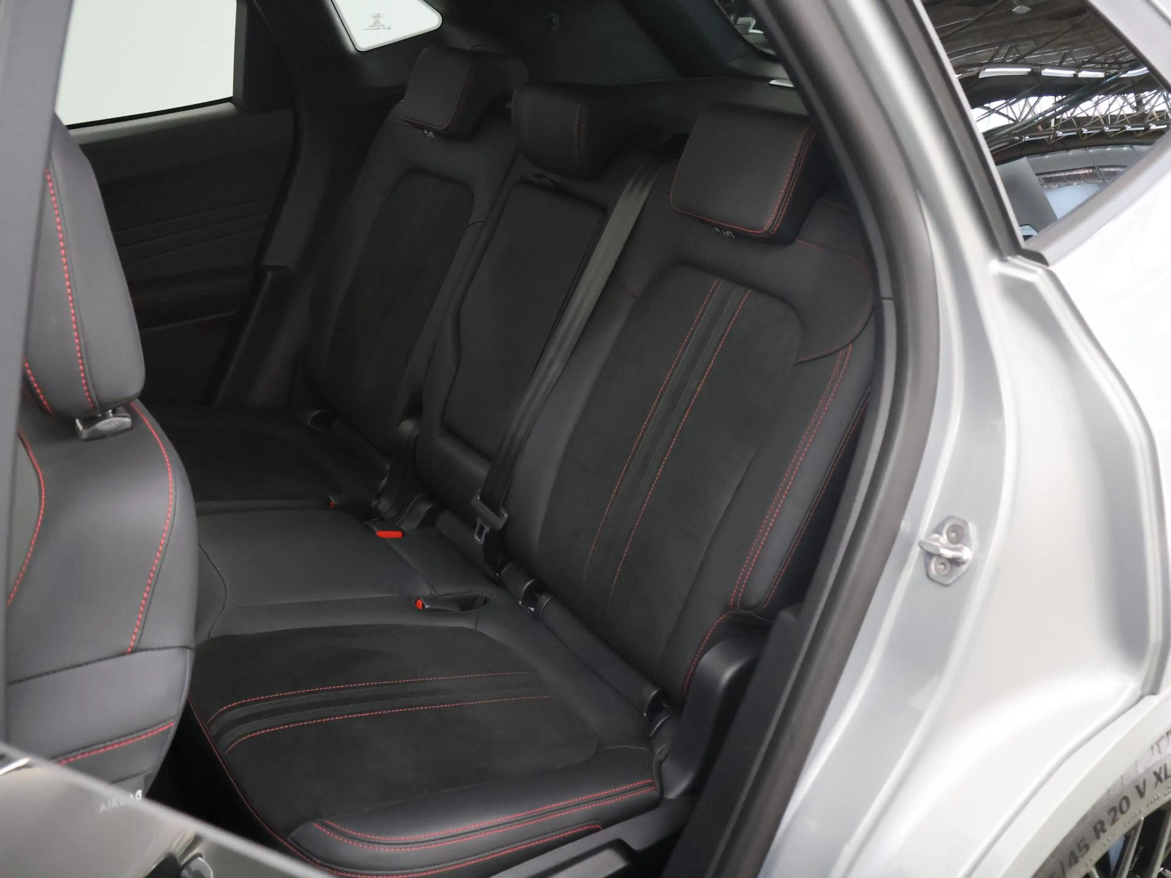 Ford Kuga 2.5 PHEV ST-Line X | Elekt. inklapbare Trekhaak | — photo 12