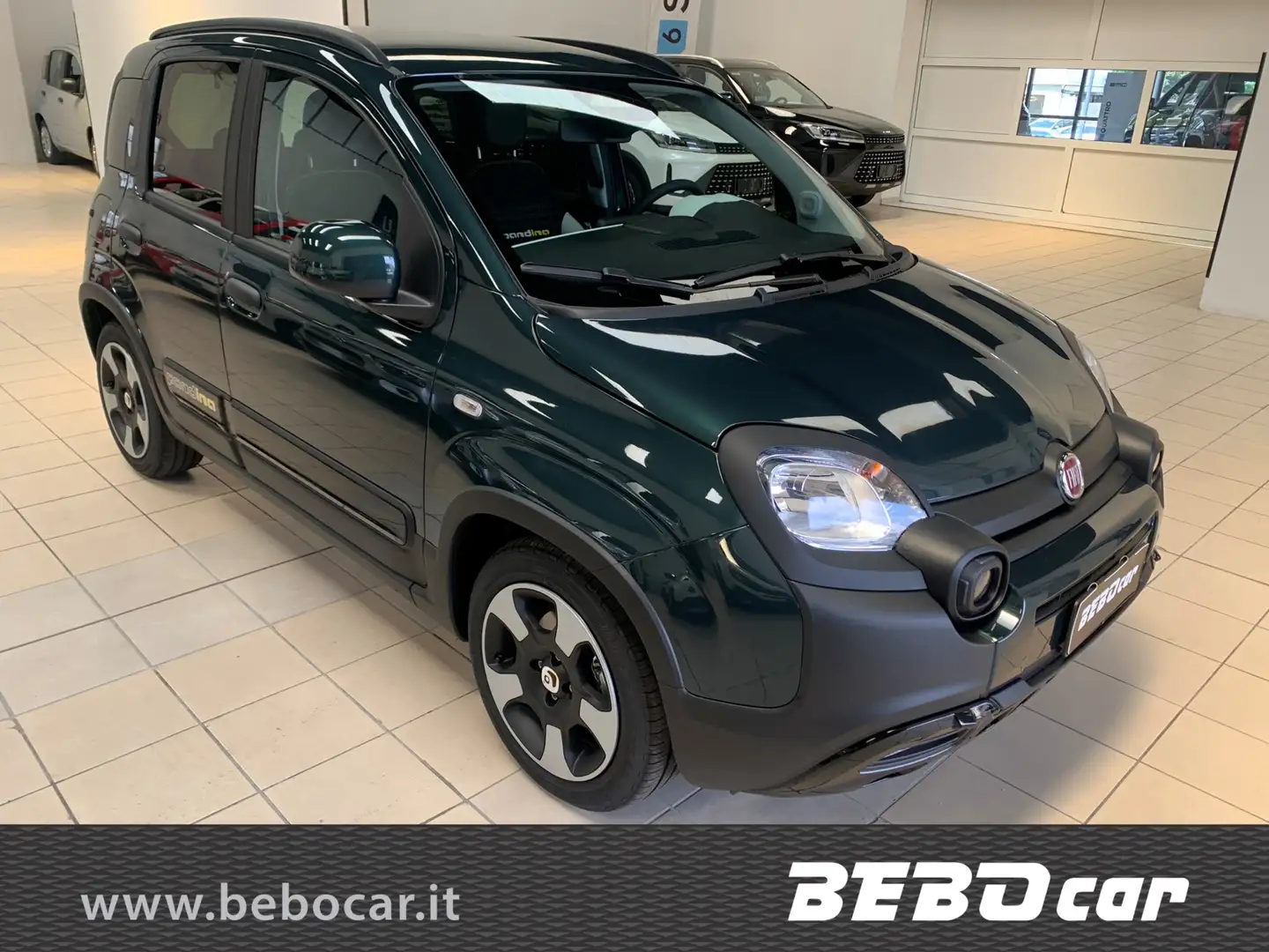 Fiat Panda 1.0 FireFly S&S Hybrid Pandina Verde - 1