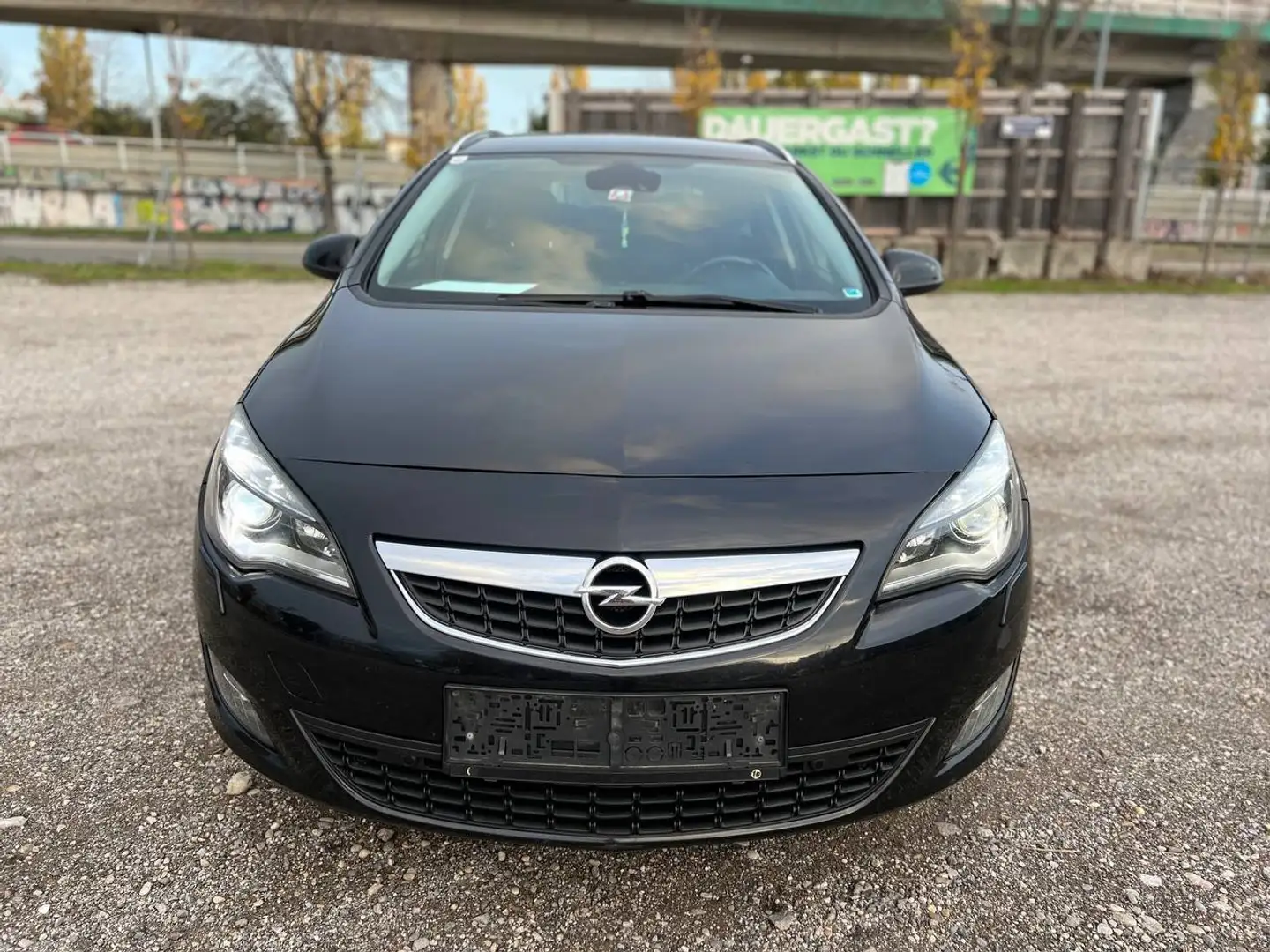 Opel Astra Astra ST 1,7 Ecotec CDTI Edition Edition Schwarz - 2